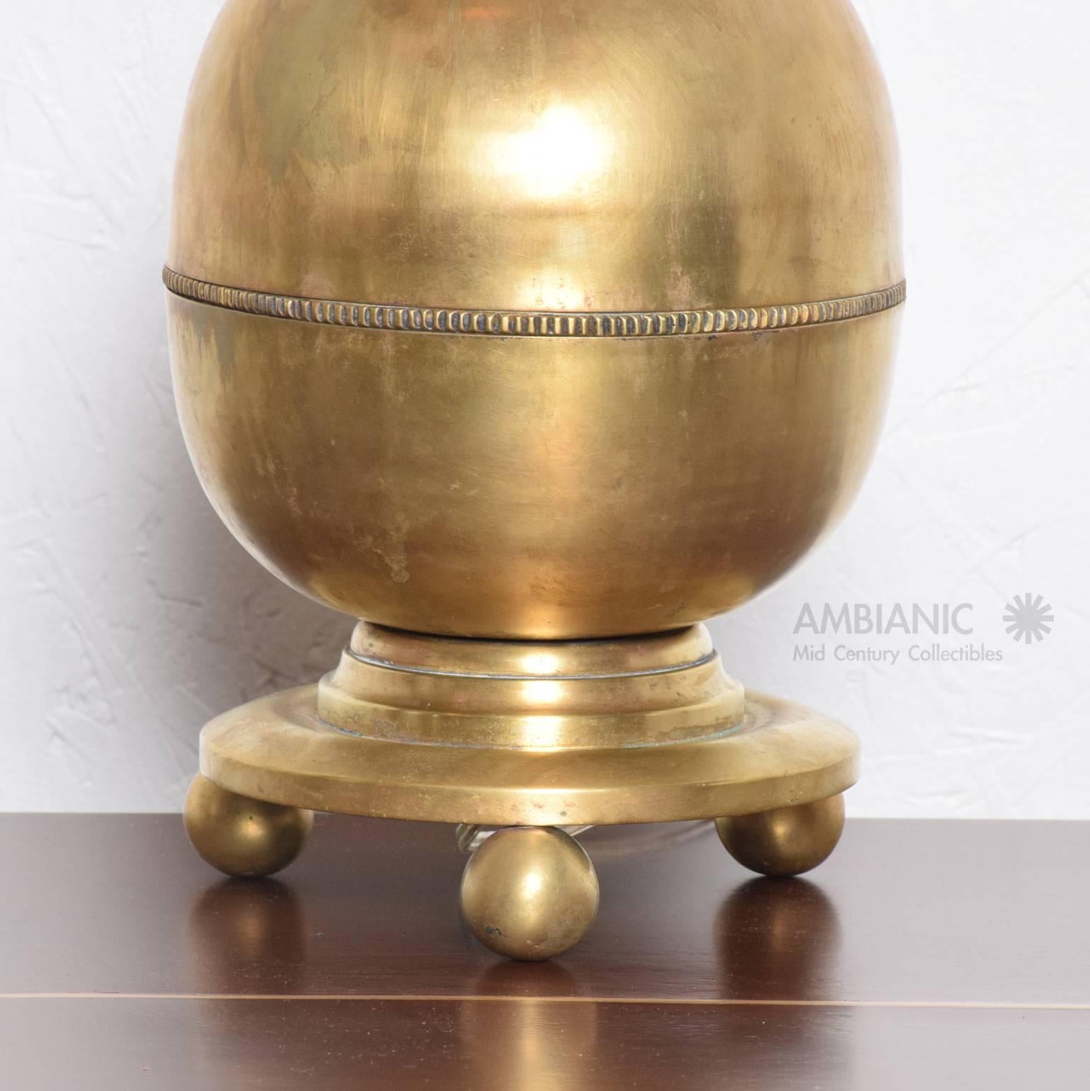 Mid-Century Modern Sculptural Brass Table Lamp, Mexican Modernist In Good Condition In Chula Vista, CA