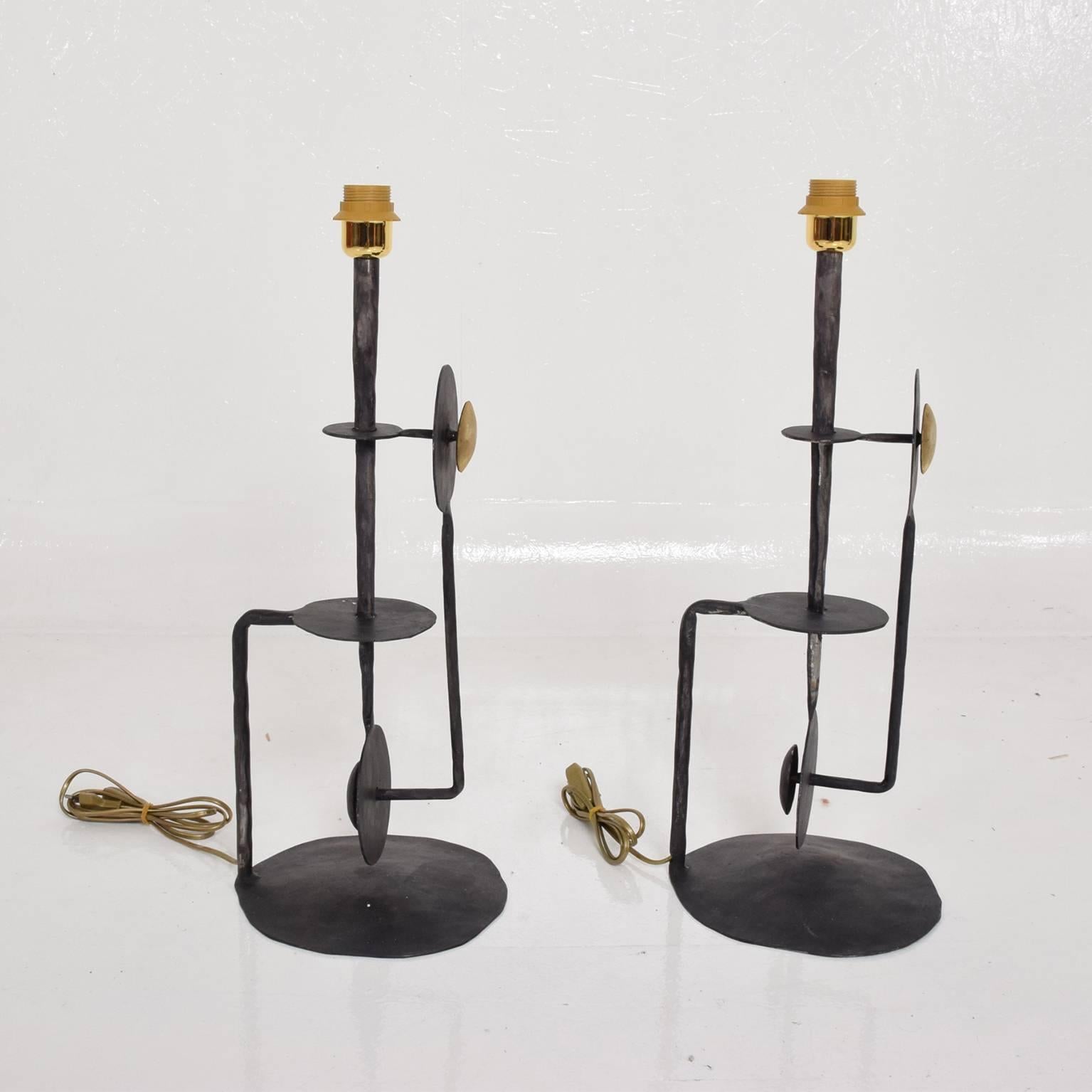 Mid-Century Modern Brutalist Pair of Italian Table Lamps 1