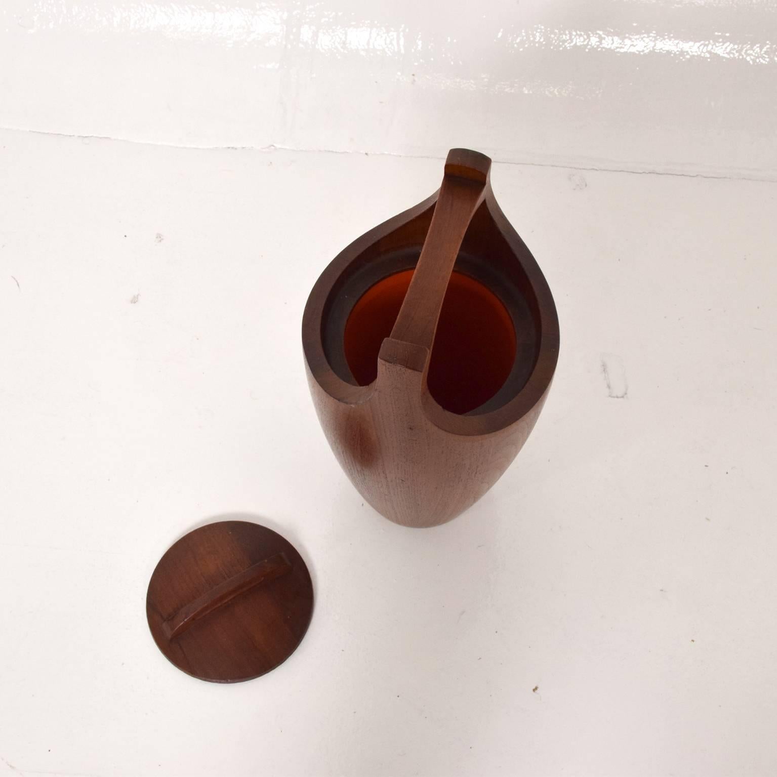 Mid-Century Modern Teak Ice Bucket by Dansk, Small In Good Condition In Chula Vista, CA