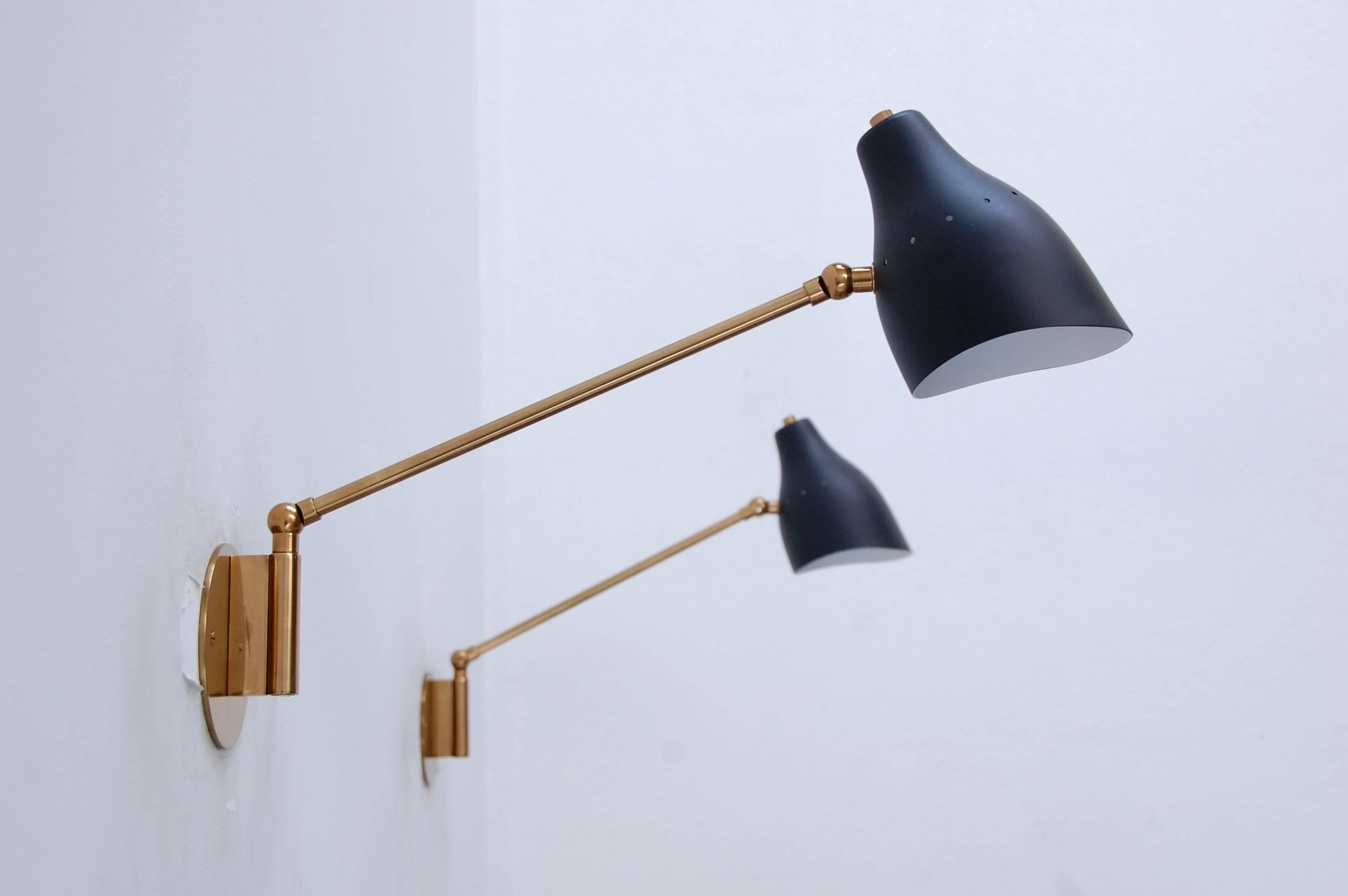 A foldable and swing version of our original Lumfardo Luminaires LUread Sconces with a foldable and swingable articulated arm to allow for more variance in light direction. Made from solid brass and a hand painted black aluminum shade. Custom colors
