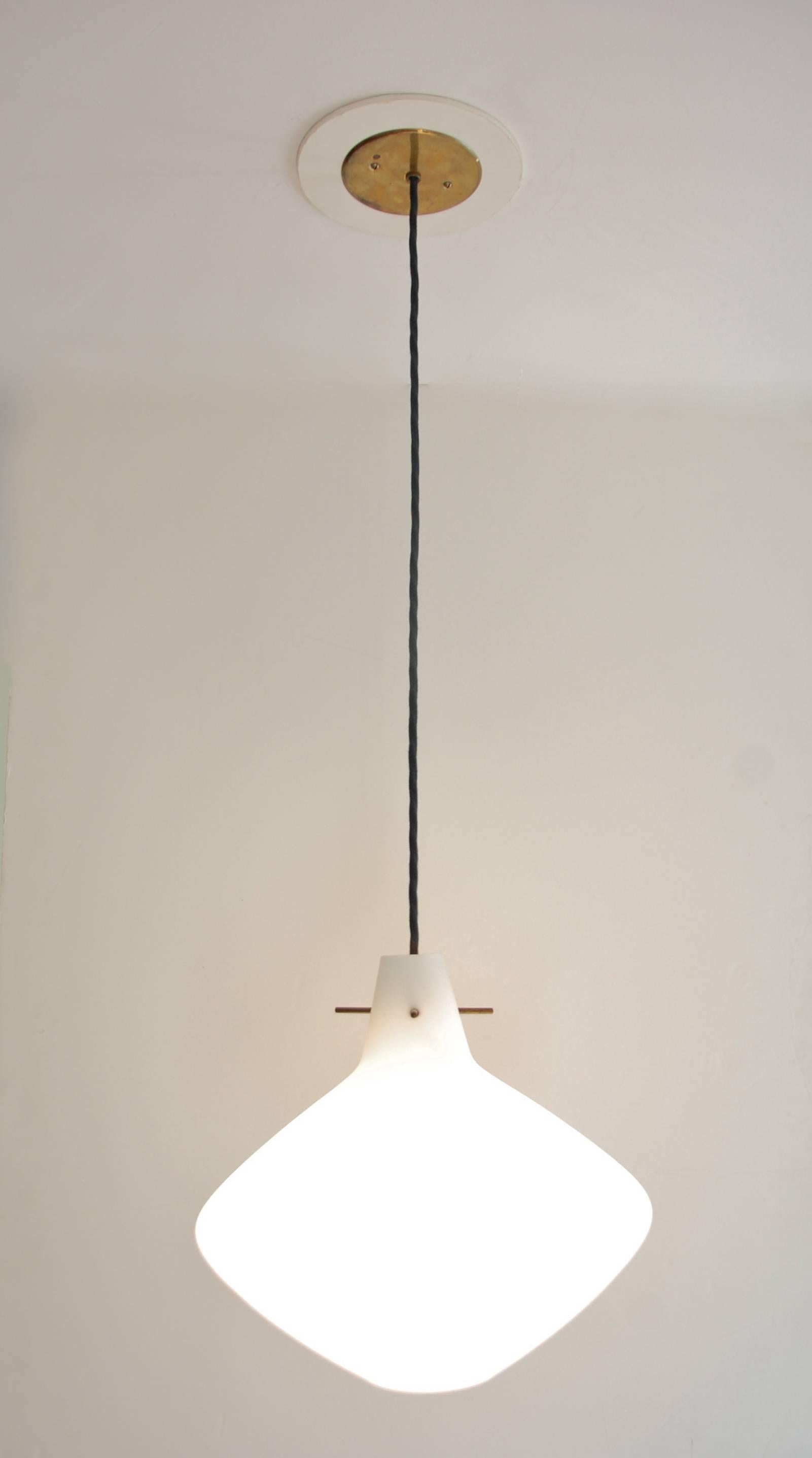 2 Stilnovo Glass Pendants In Excellent Condition For Sale In Los Angeles, CA