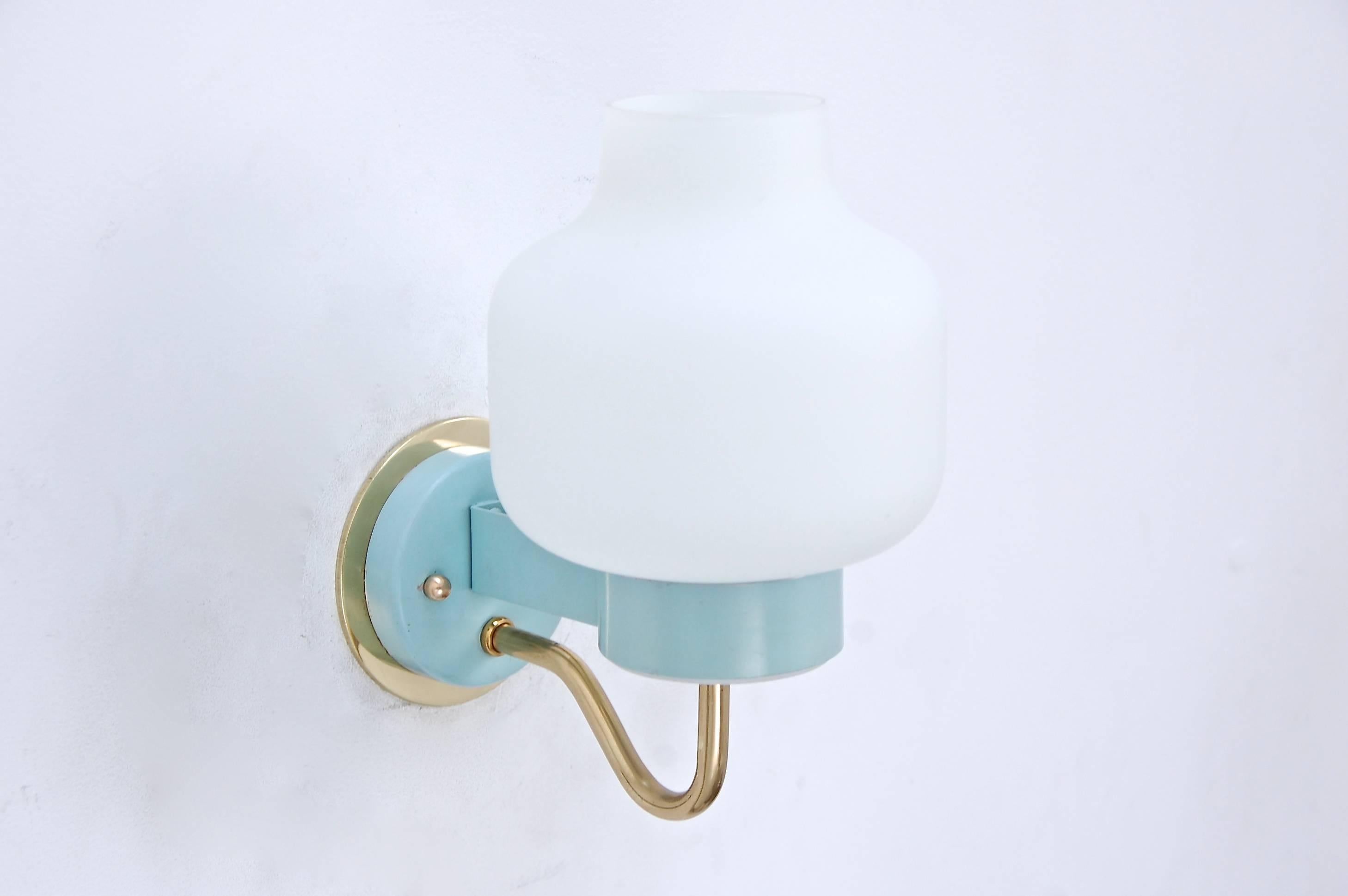 Mid-20th Century Single Stilnovo Sconce