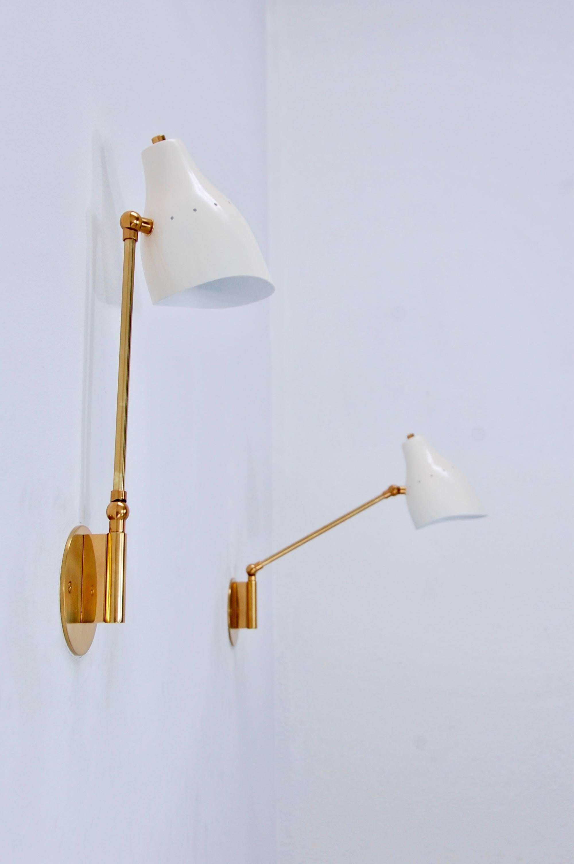 A foldable and swing version of our original LUread Sconce with a foldable and swingable articulated arm to allow for more variance in light direction. Made from solid brass and a hand-painted aluminum shade. Custom colors and dimensions available