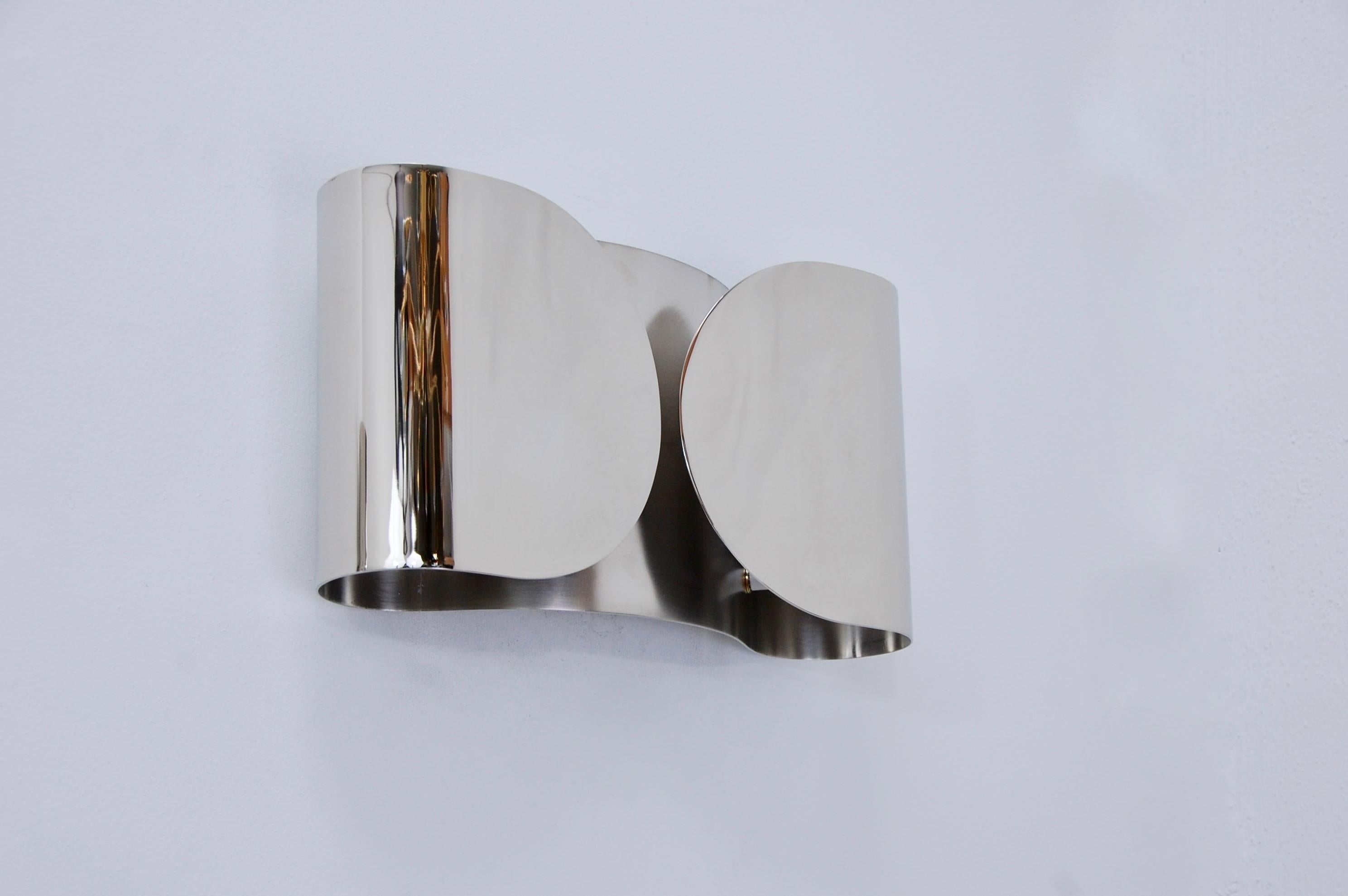 Mid-Century Modern Foglio Sconces by Tobia Scarpa in Nickel Finish For Sale