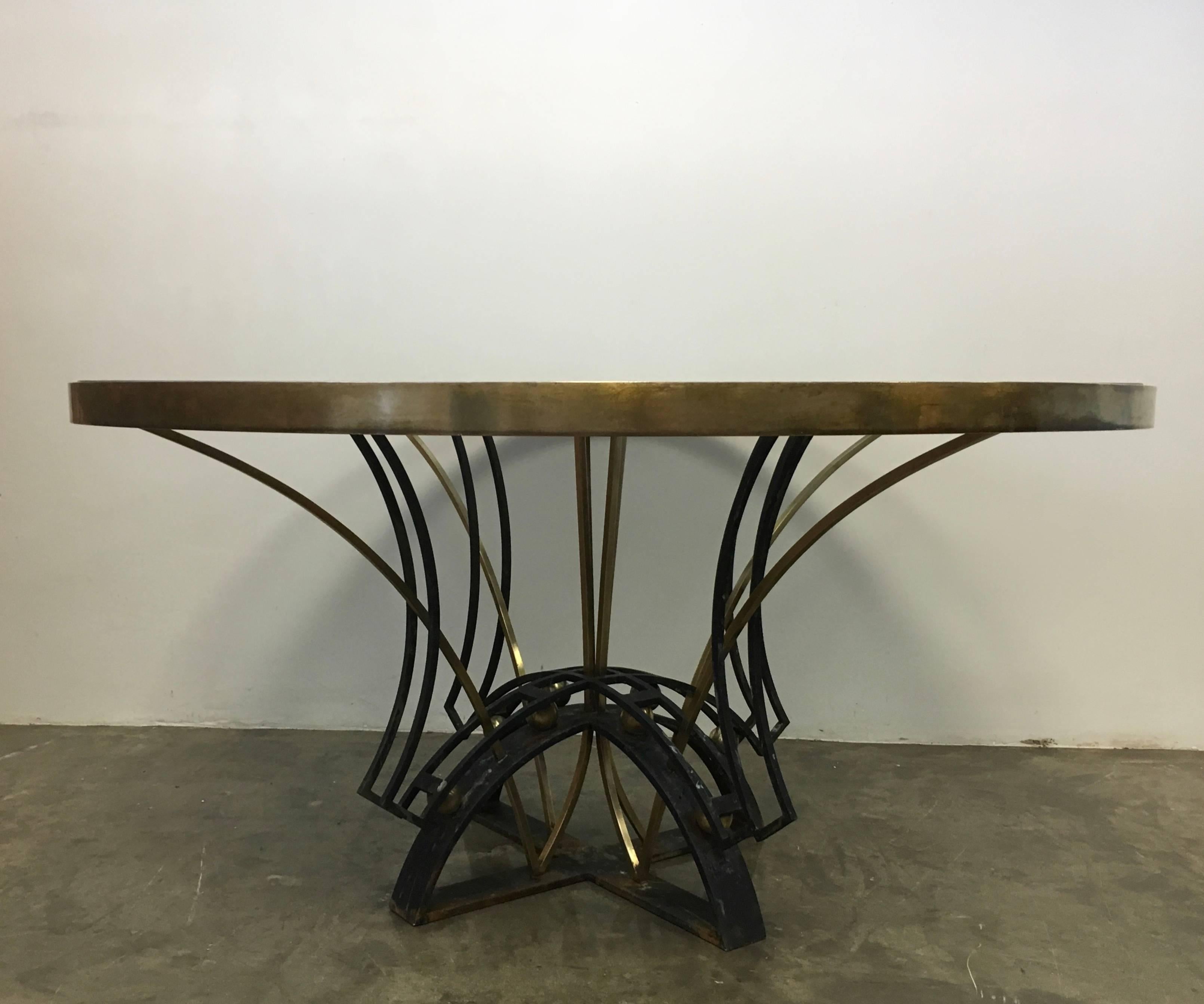 Mid-Century Modern Superb Iron and Brass Round Dining Table by Arturo Pani, Mexico City circa 1950s For Sale