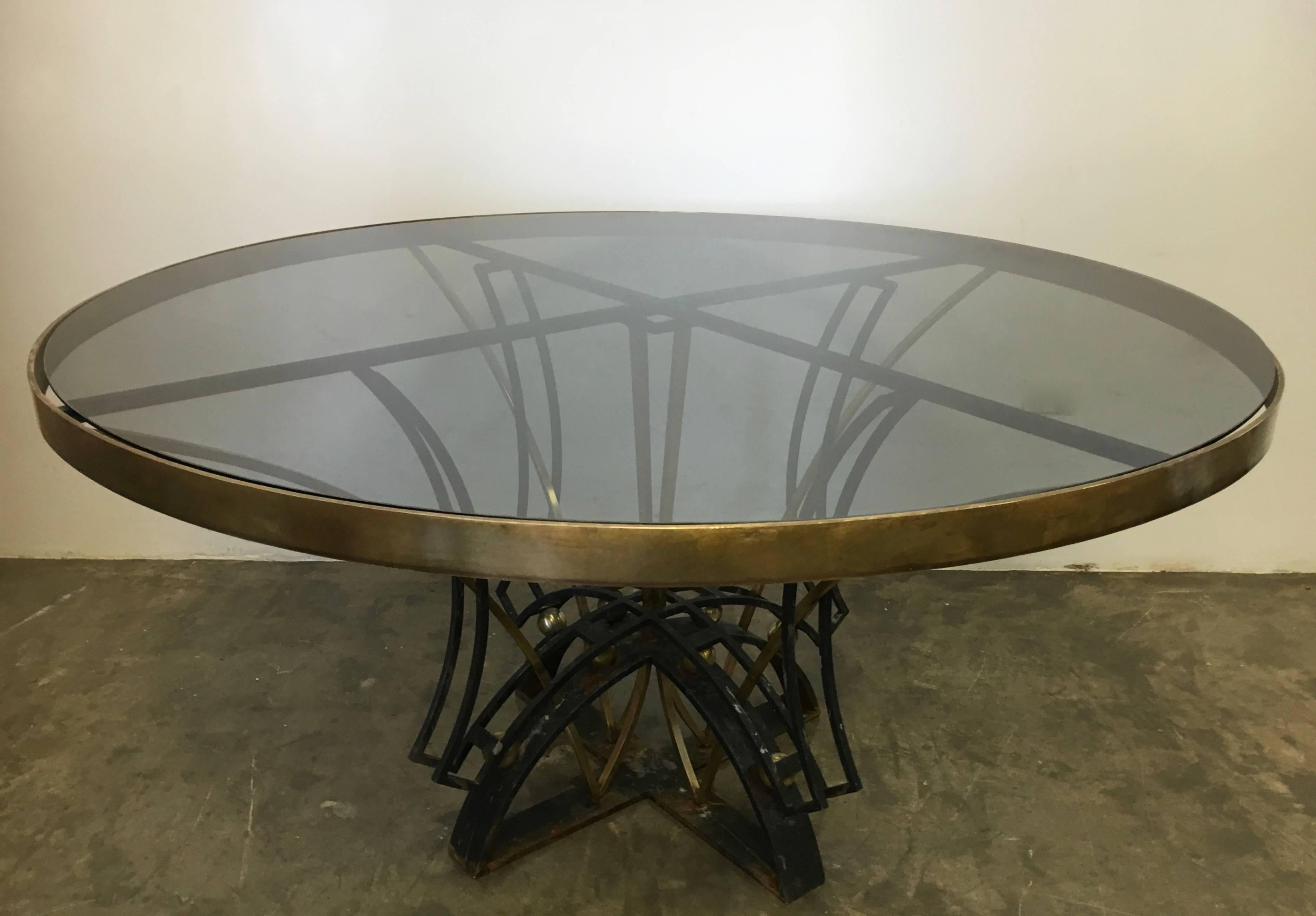 Mid-20th Century Superb Iron and Brass Round Dining Table by Arturo Pani, Mexico City circa 1950s For Sale