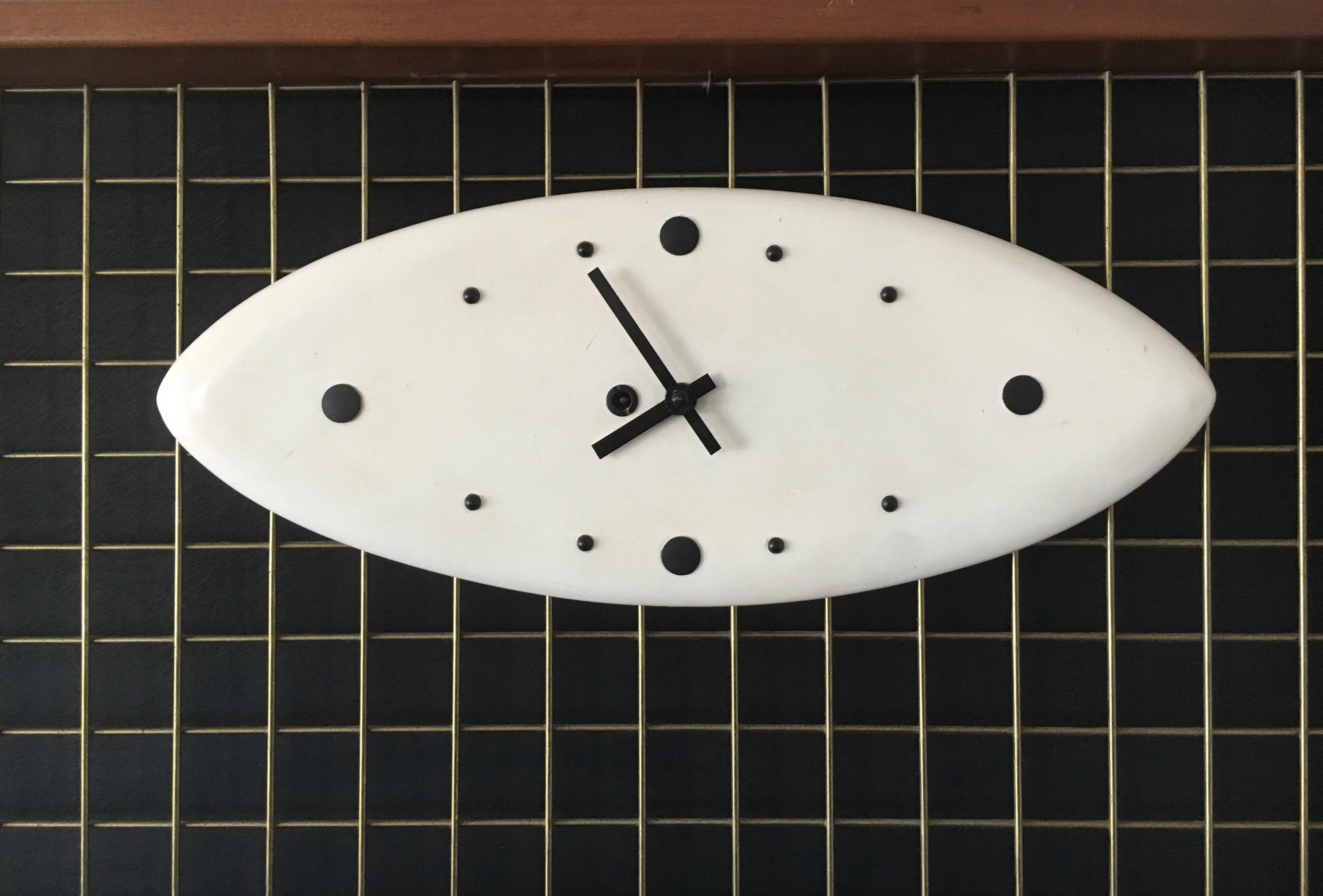 Vintage Peter Pepper Matrix Clock, California, 1958 In Good Condition For Sale In San Diego, CA