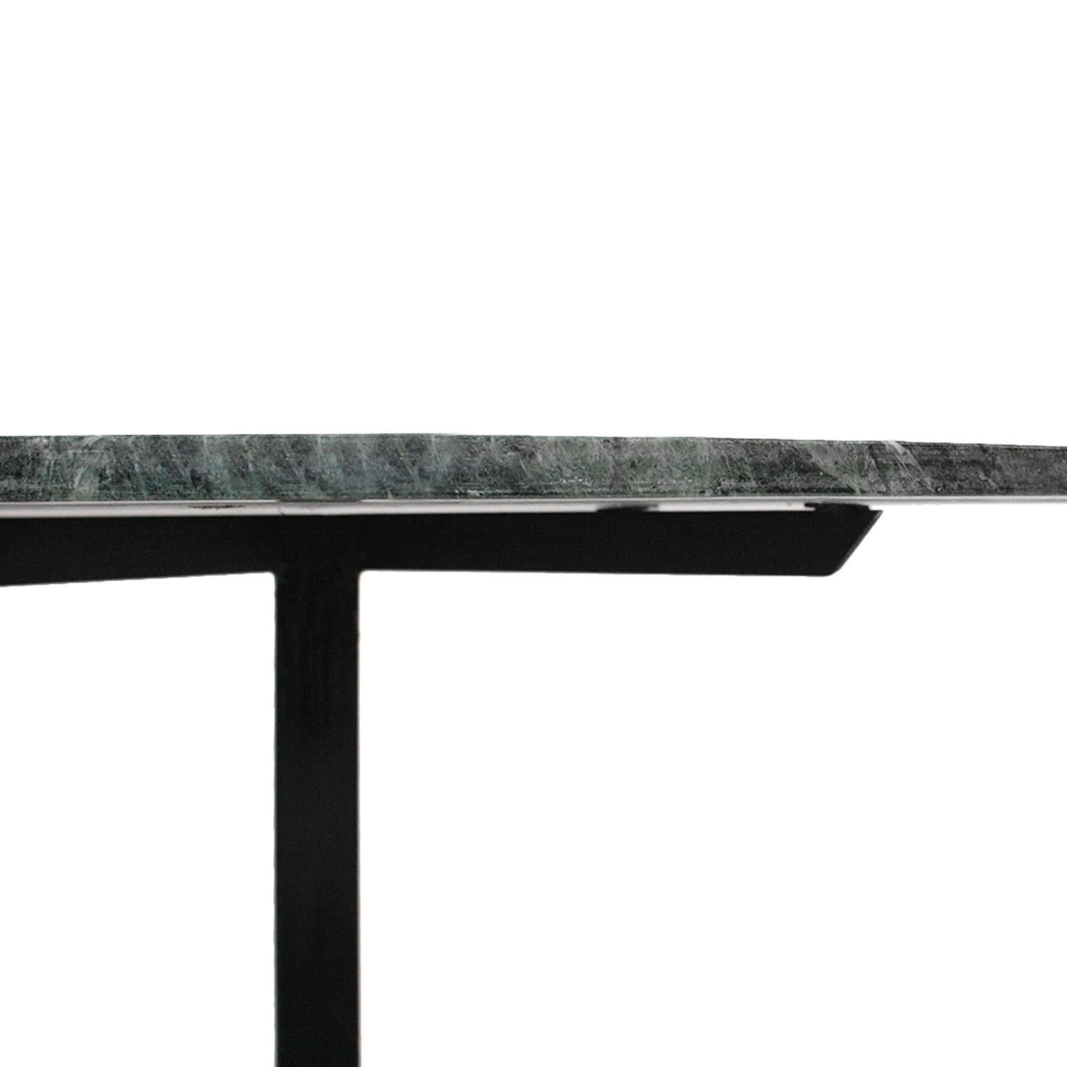 Mid-20th Century Italian Pedestal Table
