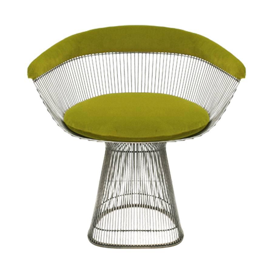 Set of two chairs model side chair designed by Warren Platner and edited by Knoll. Structure made in chromed metal and seat and back upholstered in lime cotton velvet designed by India Mahdavi and produced by Pierre Frey.