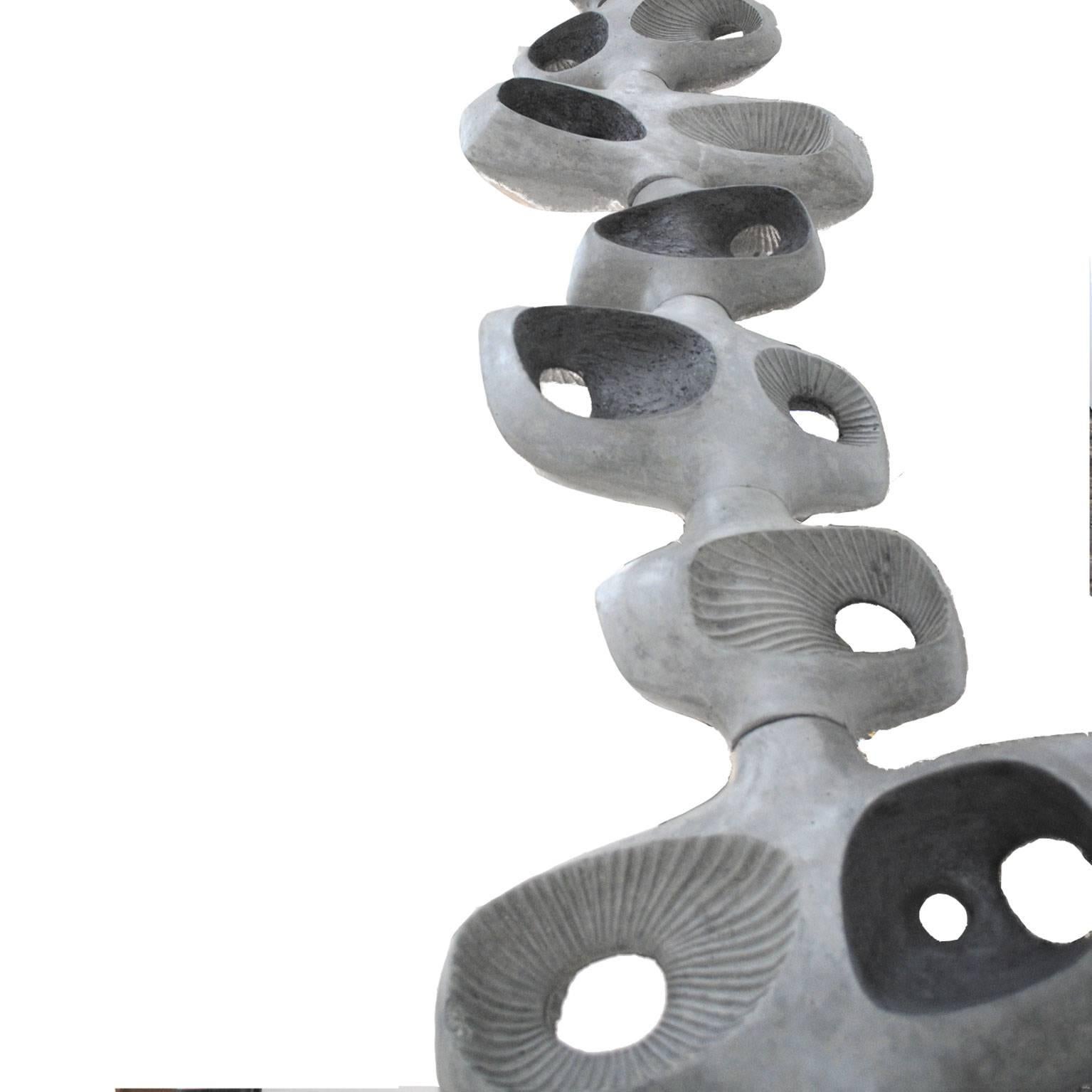 Sculptural Concrete Totem by Jonathan Adler In Excellent Condition In Madrid, ES