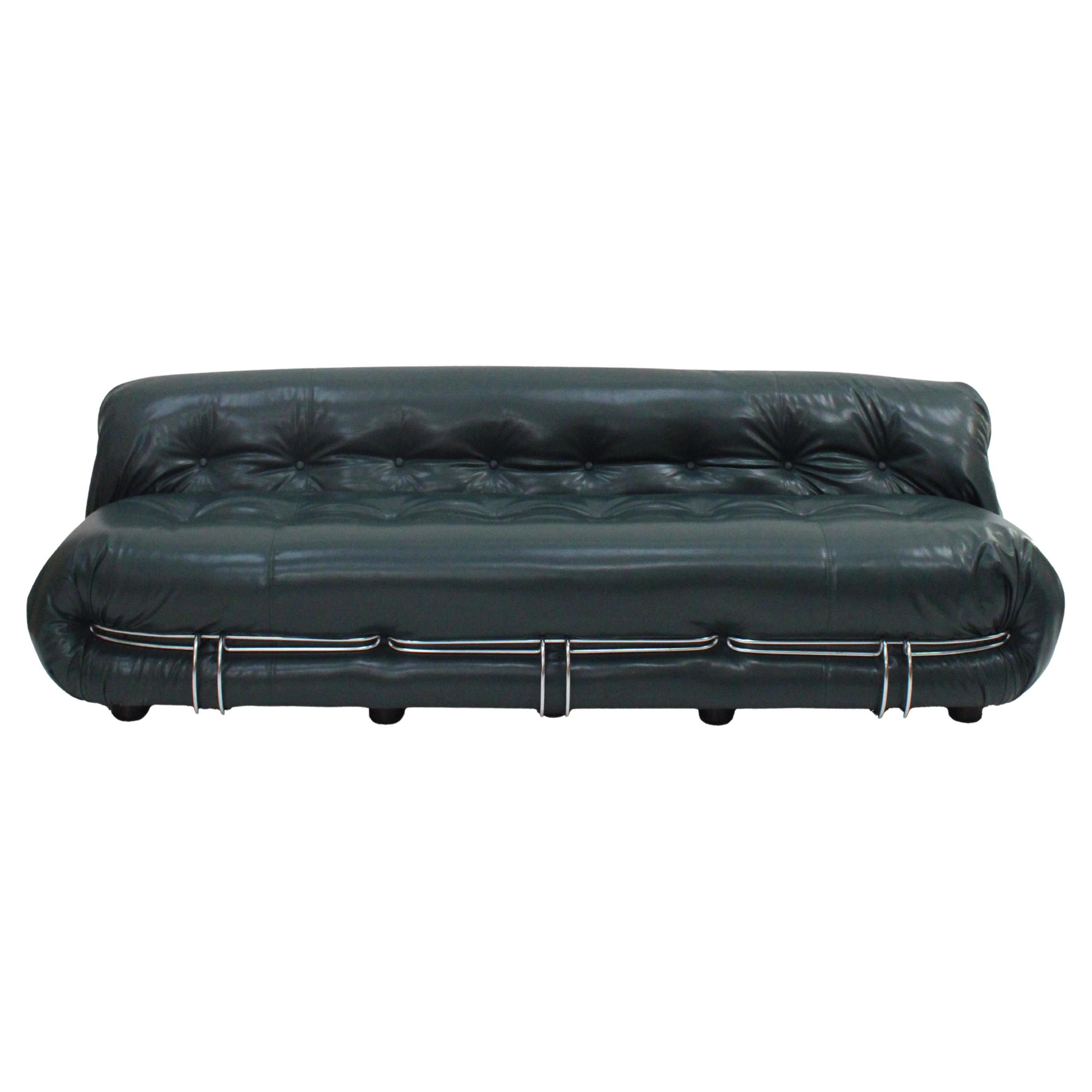 Soriana Sofa von Tobia Scarpa für Cassina, Italien 1960er Jahre, Grünes Leder und Stahl