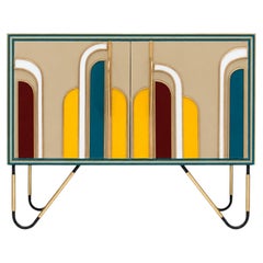 Credenza italiana in legno massiccio e vetro colorato in stile metà secolo moderno