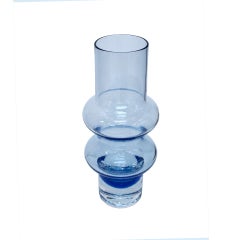 Jarrón escultural italiano de cristal de Murano azul claro con base transparente, década de los 70