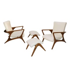 Pair of Contour Lounge Chairs Designed by Vladimir Kagan