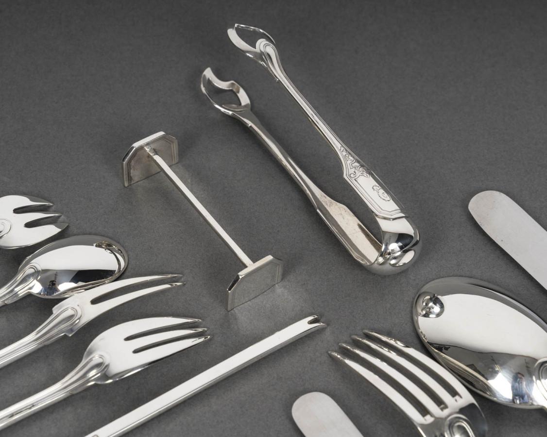 JEAN TETARD - Set de couverts en argent massif 199 pièces - années 1930 en vente 6