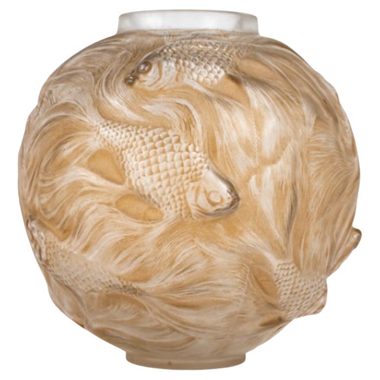 1924 René Lalique - “Formose” Vase