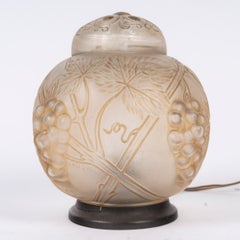 1921 – René LALIQUE, “Raisins” Night Light–Perfume Burner