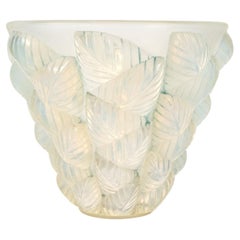 1927 – René Lalique, “Moissac” Vase