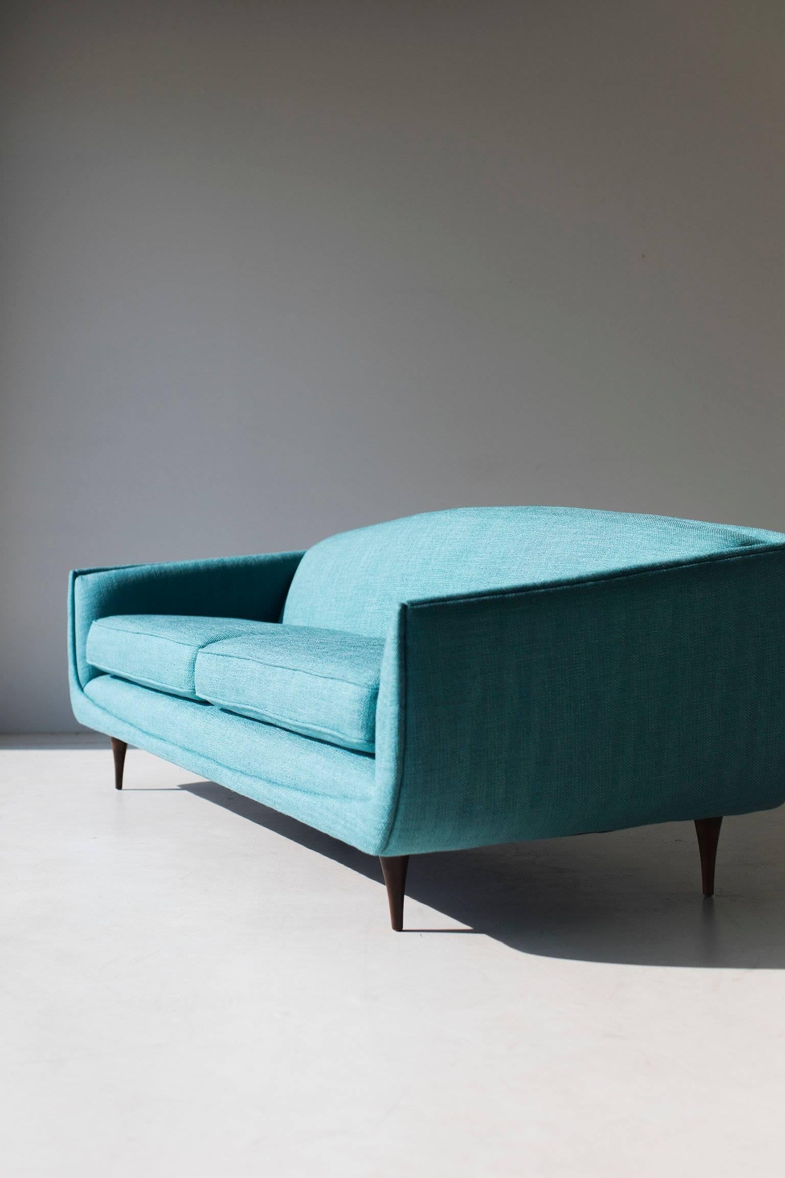 Selig Sofa Designer Attributed to William Hinn 2