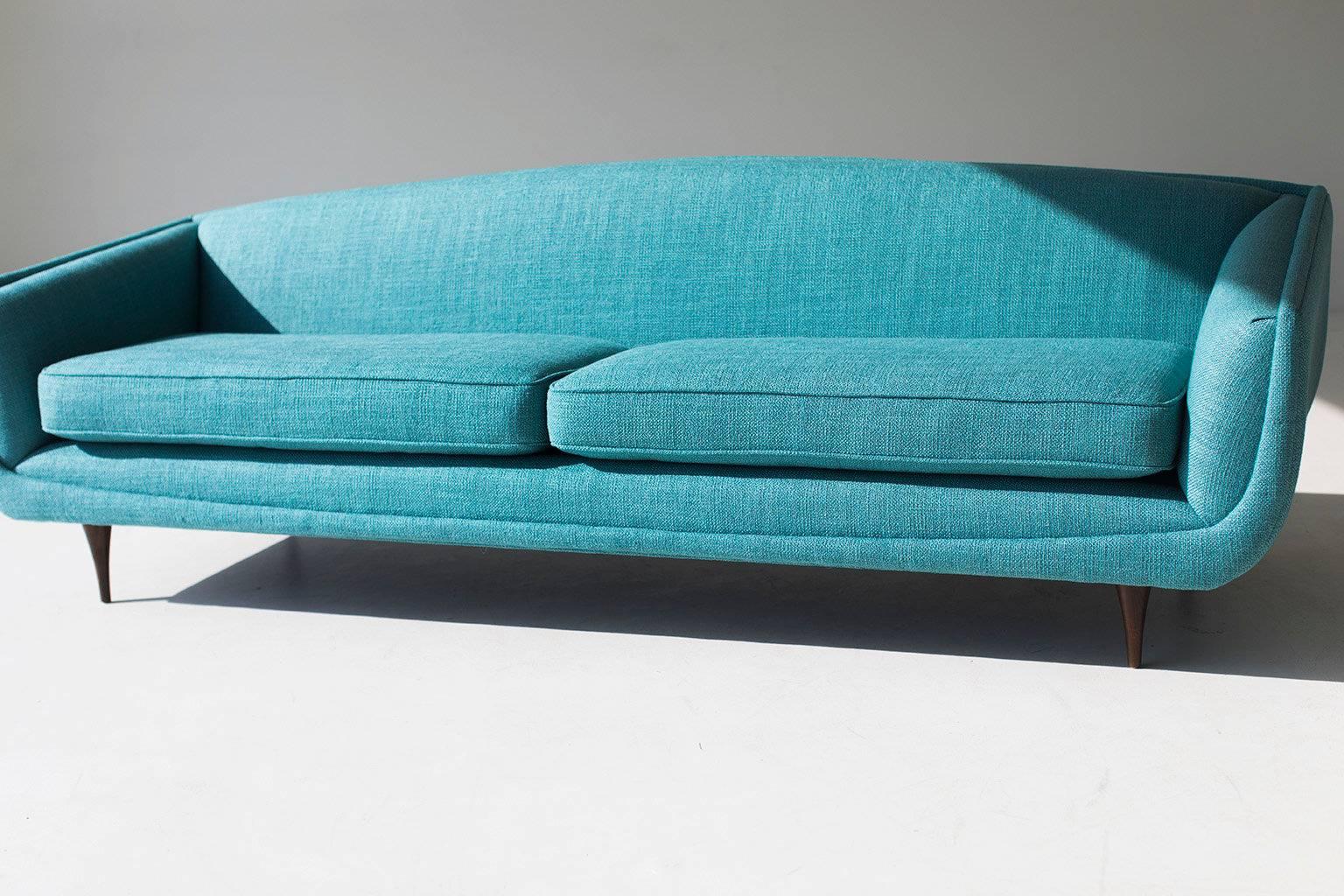Selig Sofa Designer Attributed to William Hinn 1