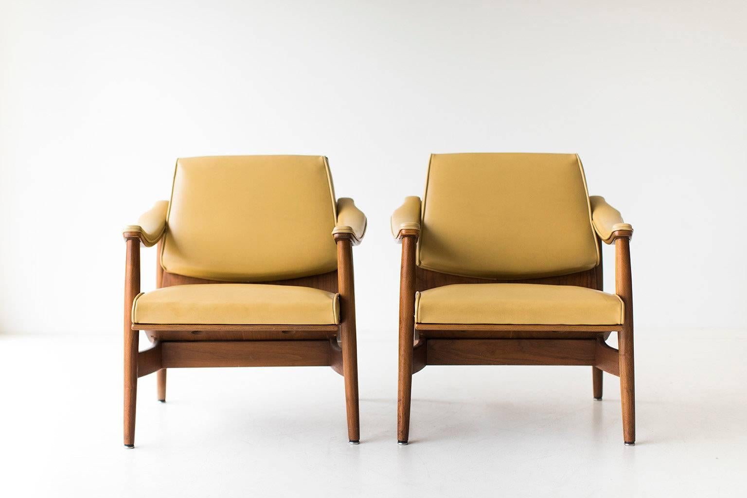 Mid-20th Century Modern Thonet Lounge Chairs