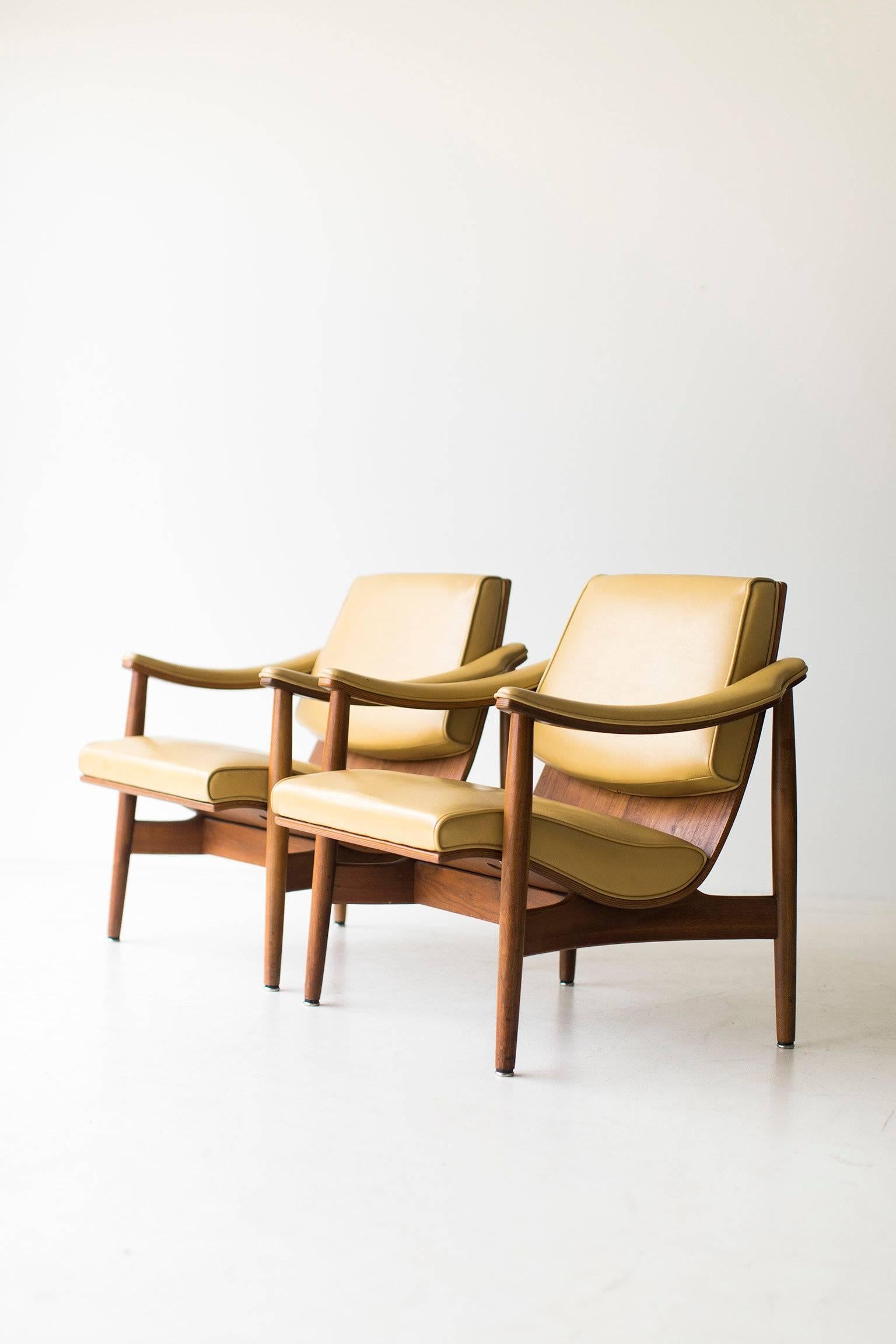 Modern Thonet Lounge Chairs 3