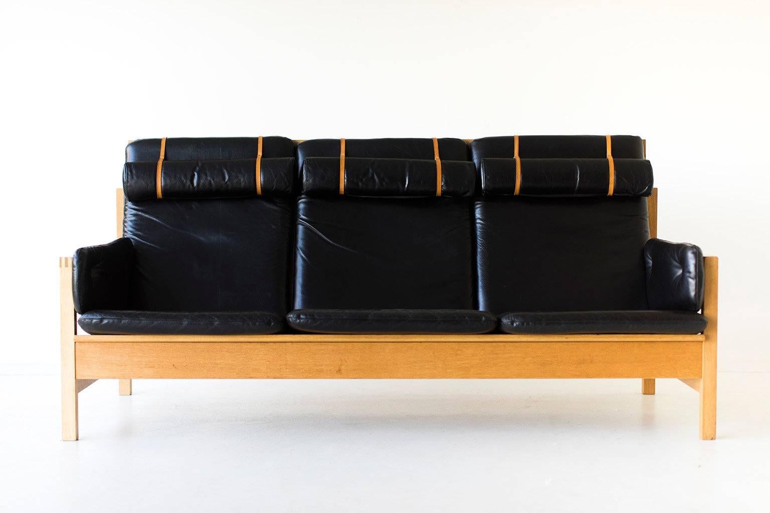 Mid-Century Modern Børge Mogensen Sofa for Fredericia Stolefabrik For Sale