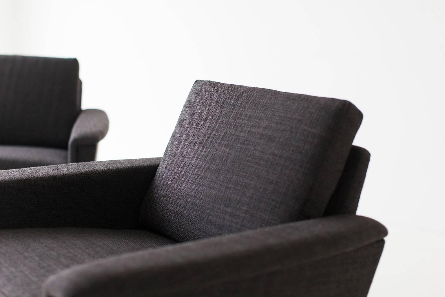 Designer: Folke Ohlsson. 

Manufacturer: DUX. 
Period or model: Mid-Century Modern. 
Specs: Teak, Fabric. 

Condition: 

These Folke Ohlsson lounge chairs for DUX are in excellent restored condition. The chair has been upholster back to