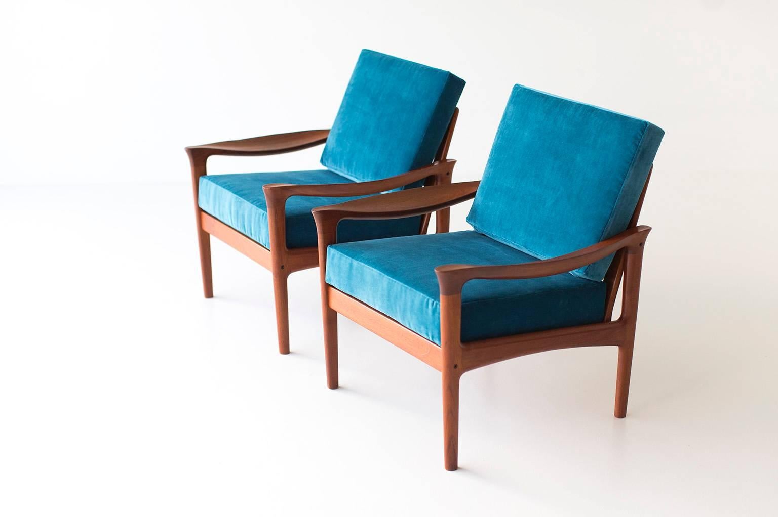 Danish Teak Lounge Chairs by Glostrup Mobelfabrik 3
