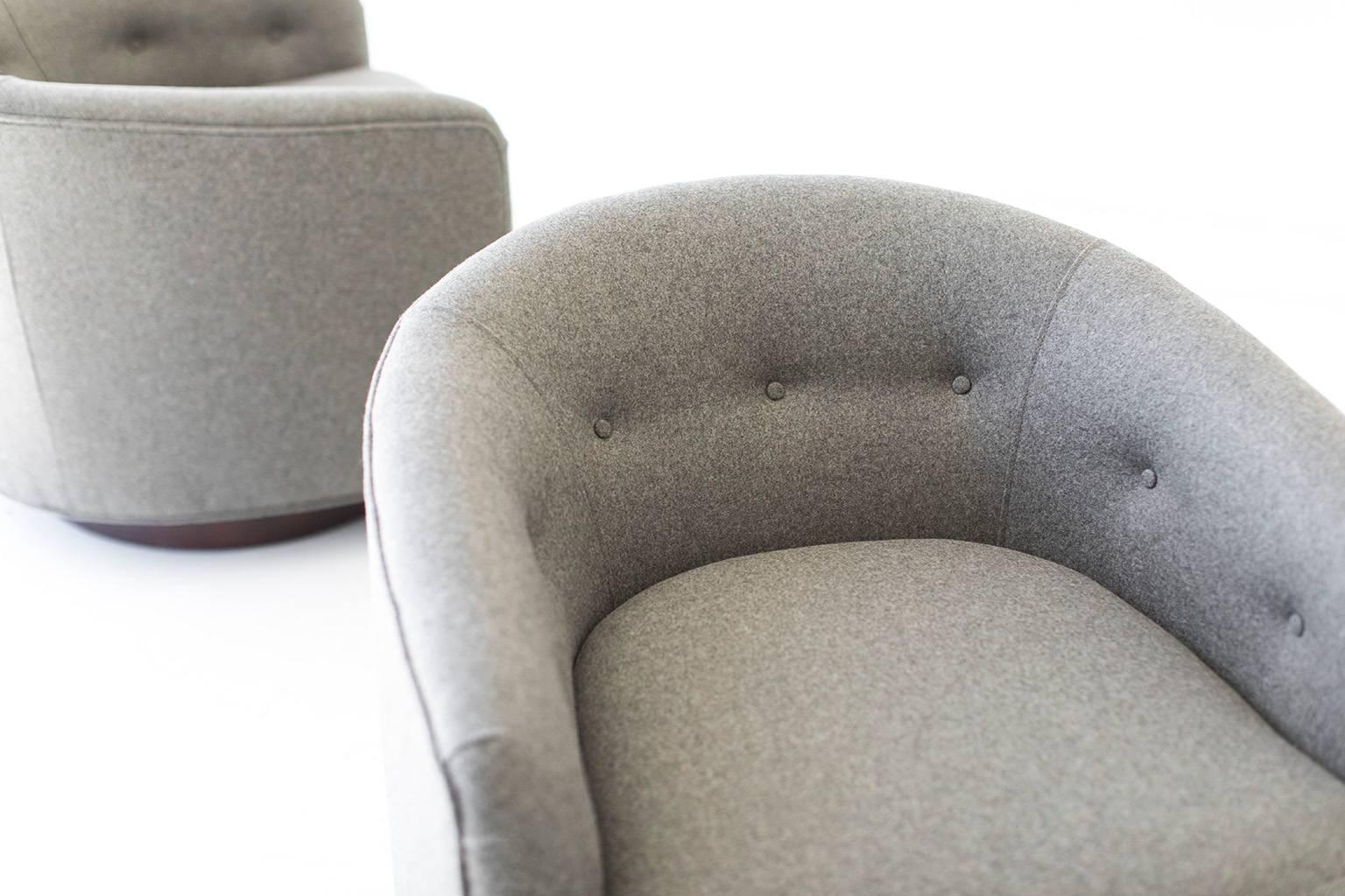 Mid-20th Century Modern Selig Lounge Chairs