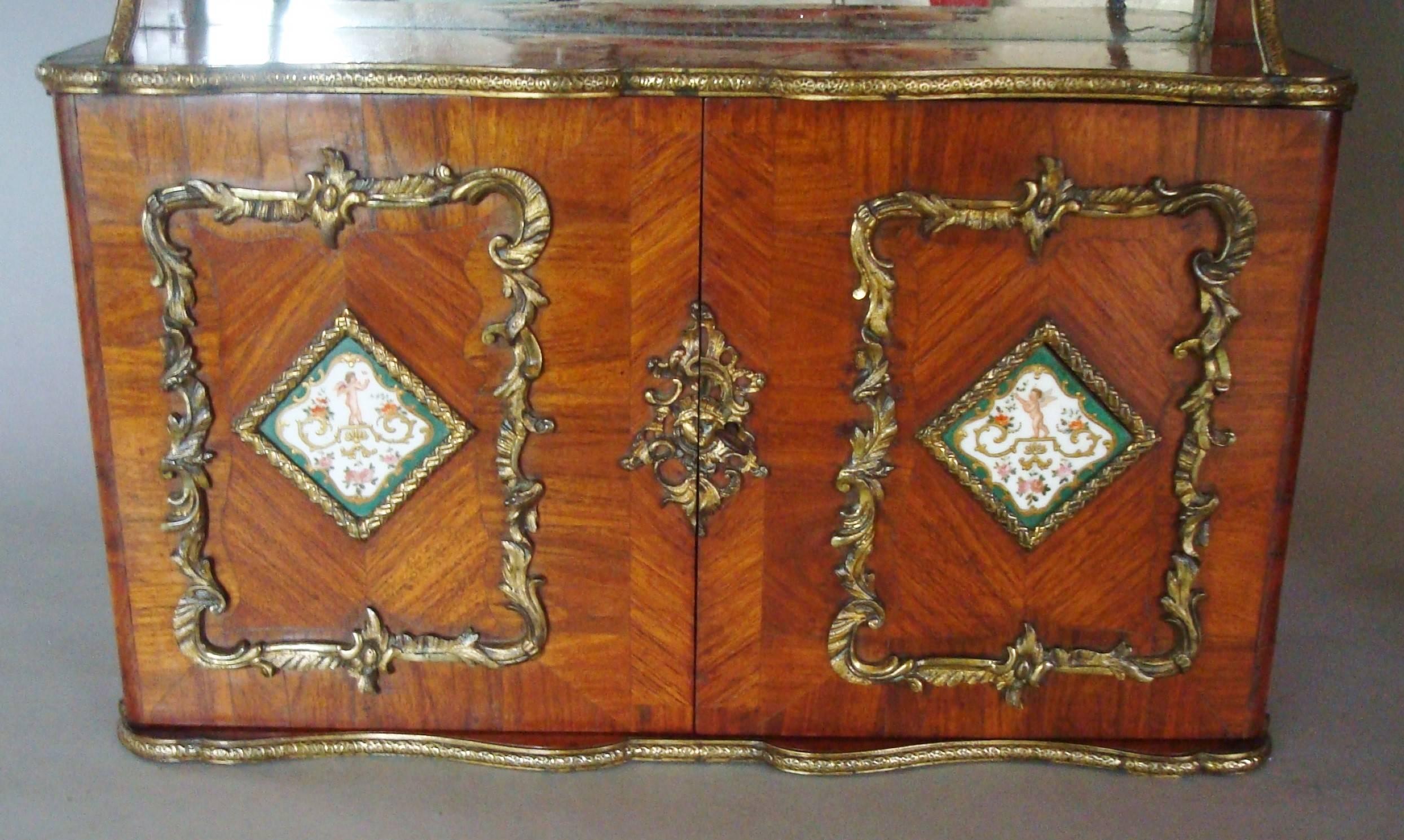 Louis XV Exceptional 19th Century Pair of English Hanging Wall Cabinets by Town & Emanuel For Sale