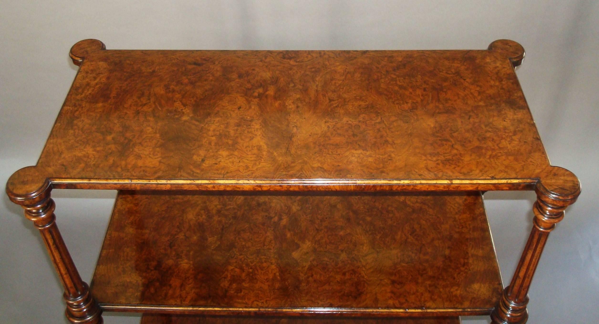 19th Century Burl Walnut Three-Tier Étagère For Sale 1