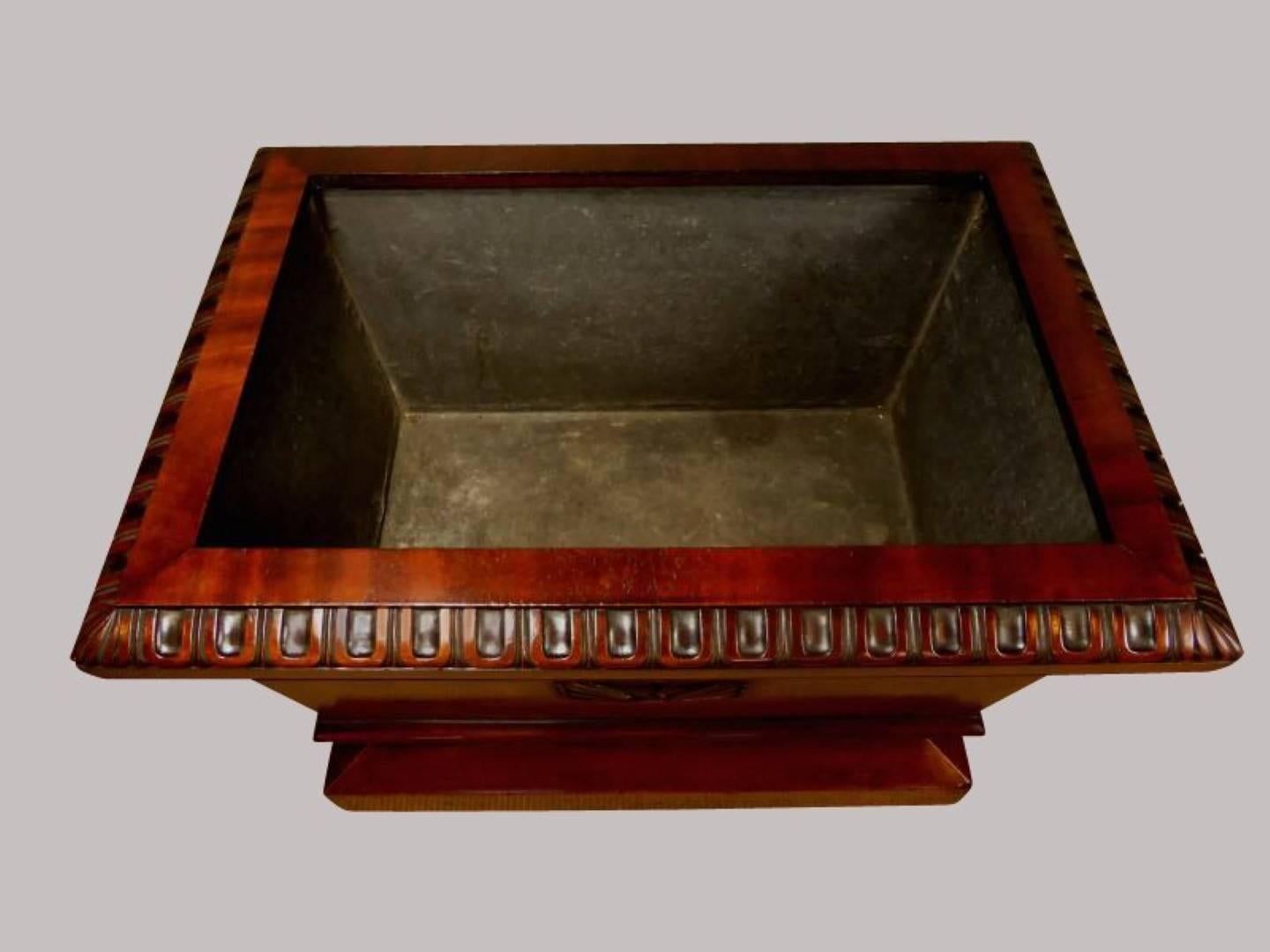 Polished Late Regency Mahogany Open Wine Cooler or Jardinière For Sale