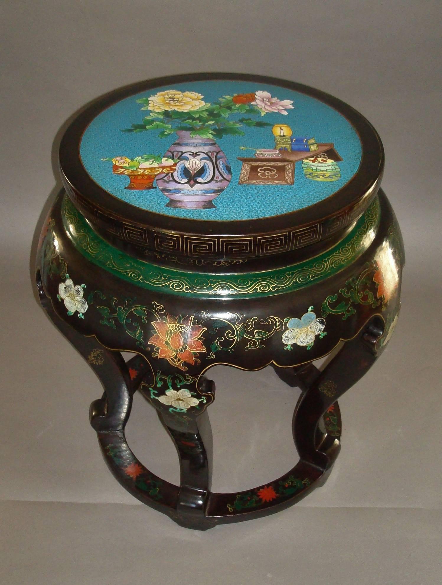 Pair of Chinese Lacquered and Cloisonné Low Tables For Sale 3