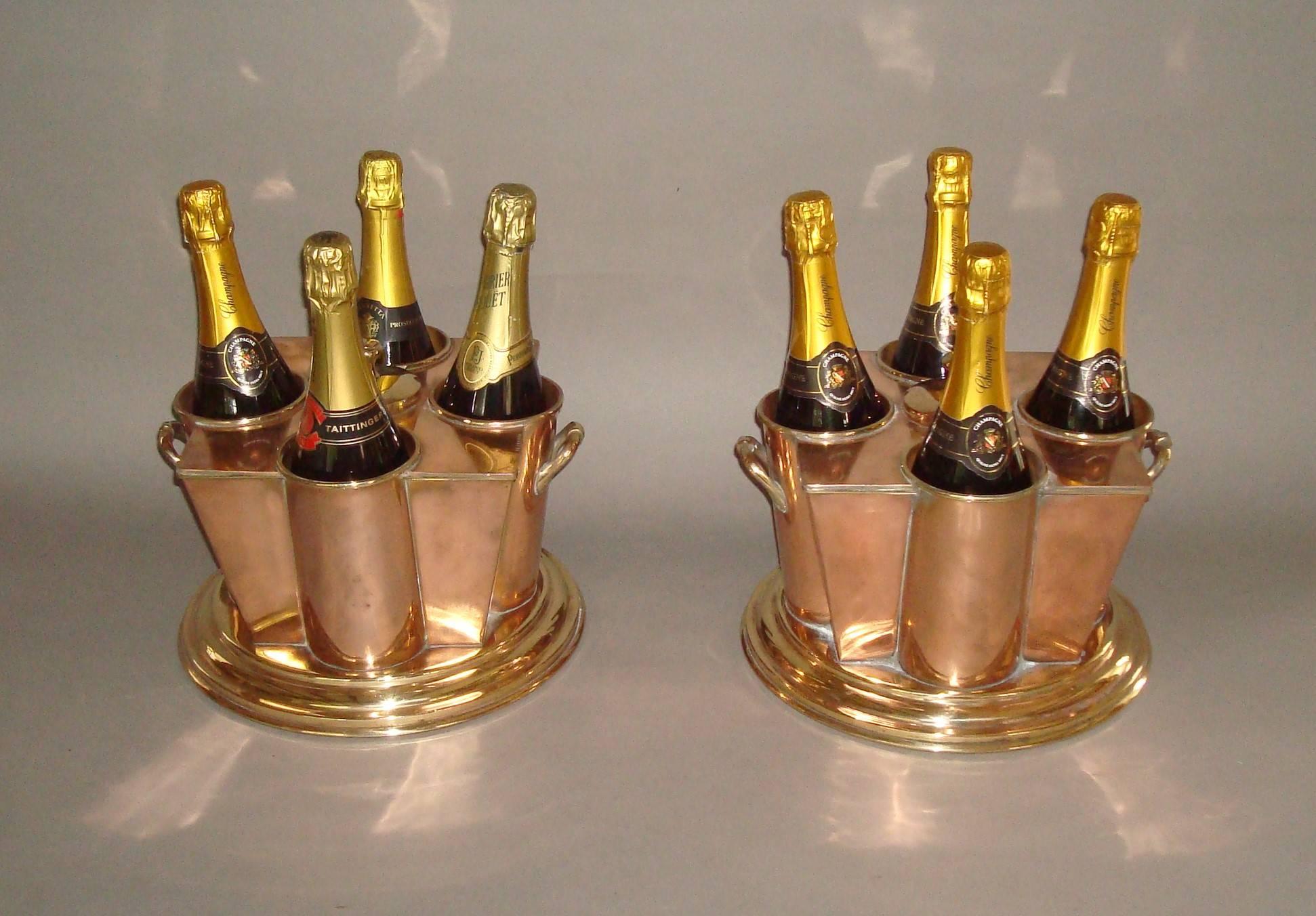 Early 20th Century Pair of Copper and Brass Champagne Coolers In Excellent Condition For Sale In Moreton-in-Marsh, Gloucestershire