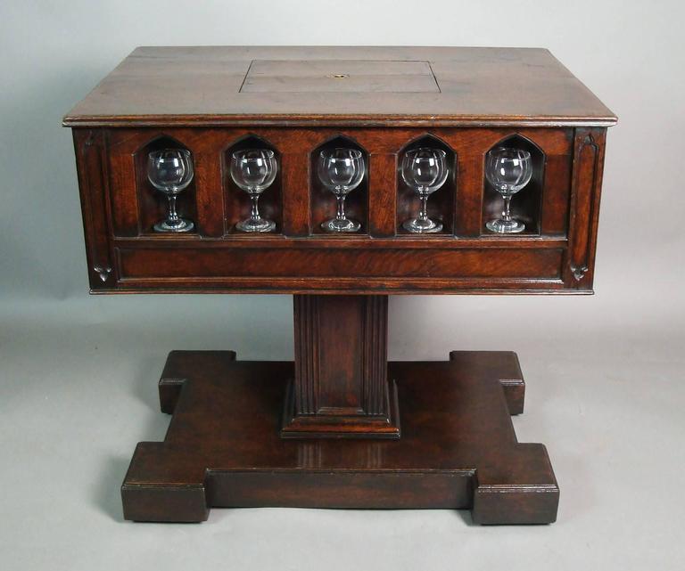 19th Century Gothic Oak Champagne or Wine Cooler Table For Sale at 1stDibs