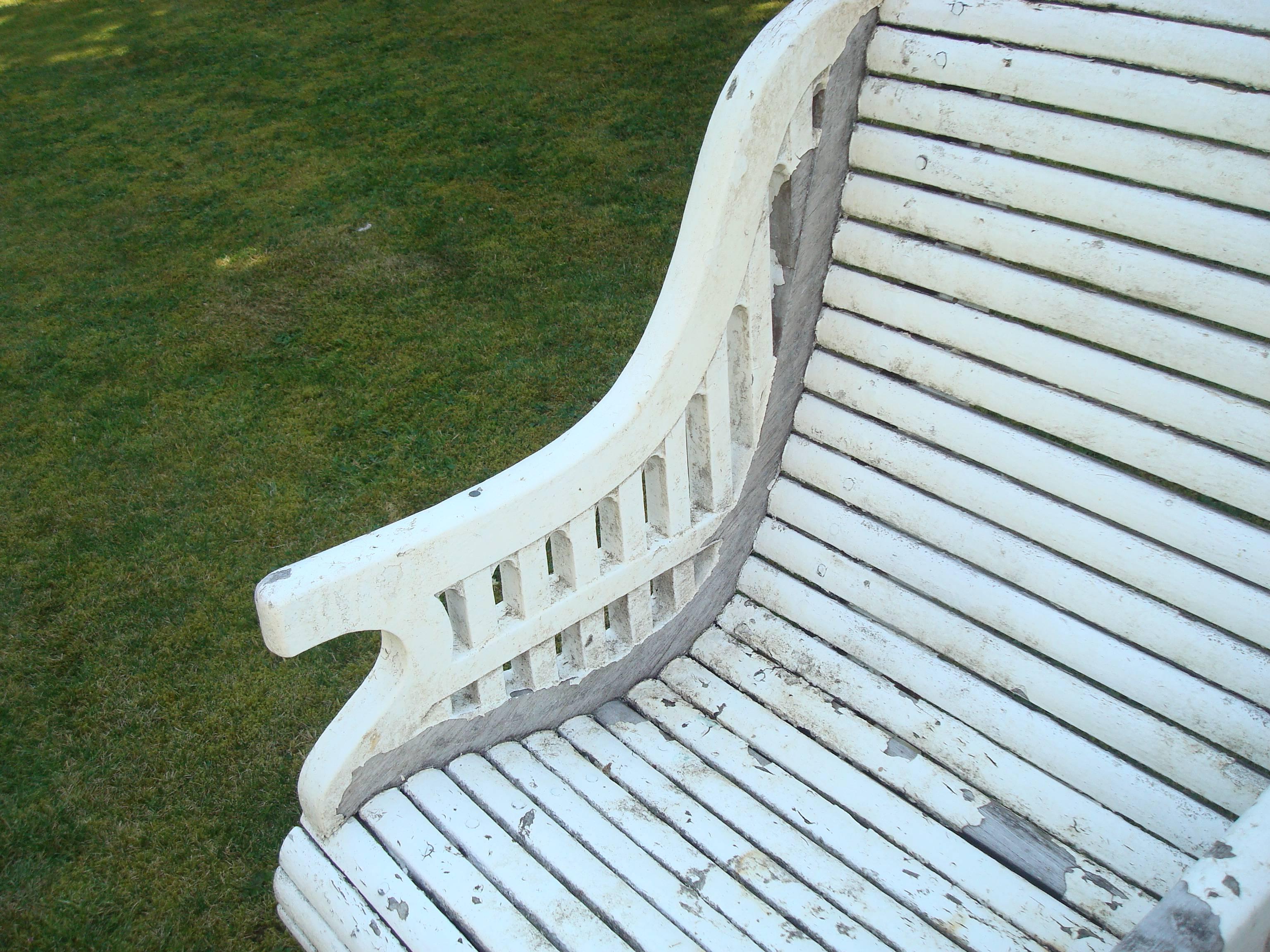 Early C20th Teak Garden Seat of Unusual Form For Sale 4