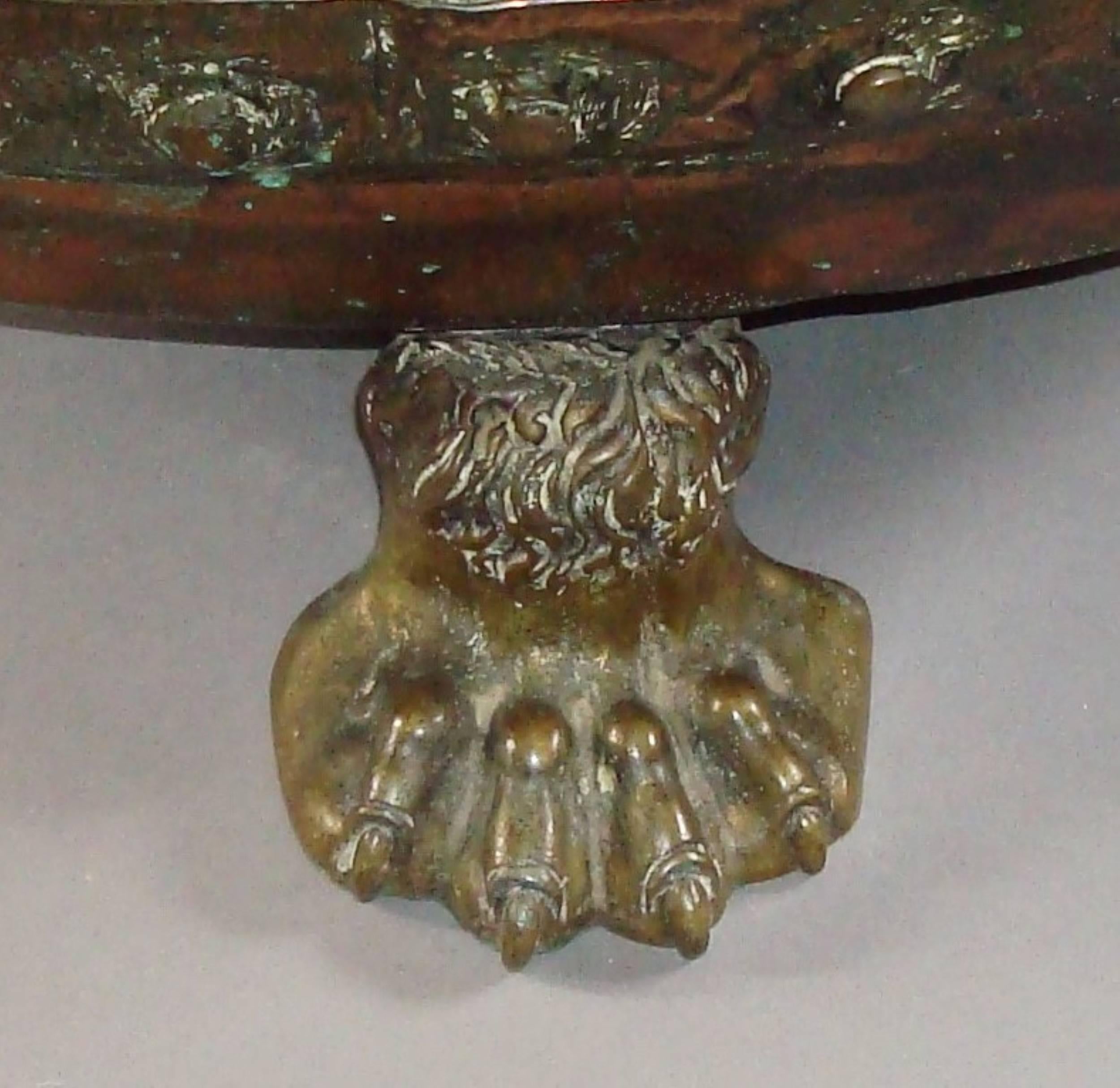 Monumental 19th Century Copper Log Holder or Jardiniere For Sale 1