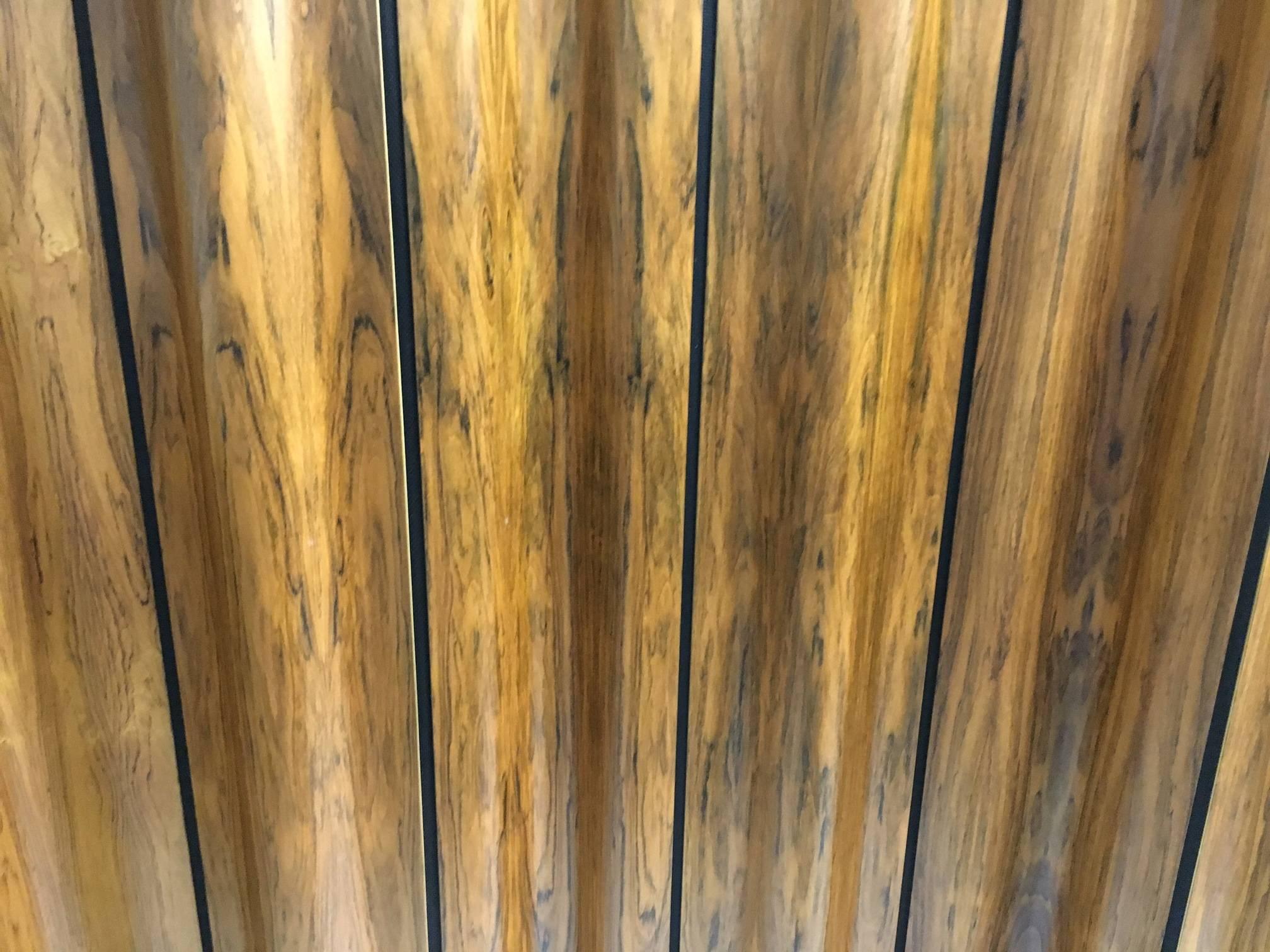 Eames Screen in Rosewood In Good Condition In San Diego, CA