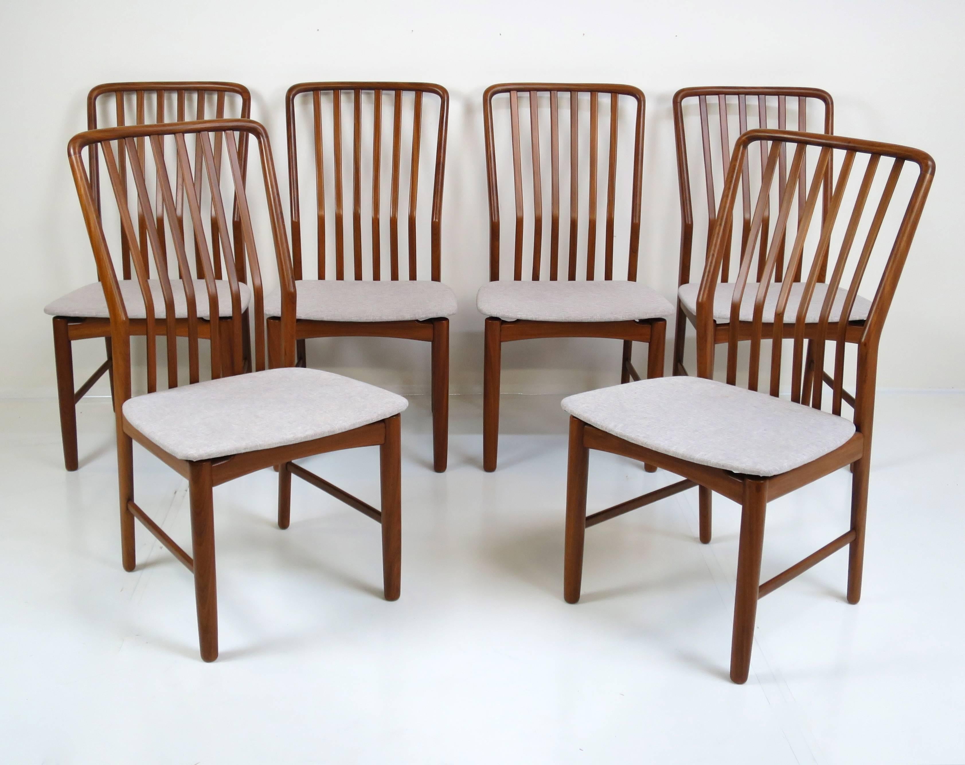 Set of six sculptural teak dining chairs. Designed by Svend Madsen and imported by Moreddi.