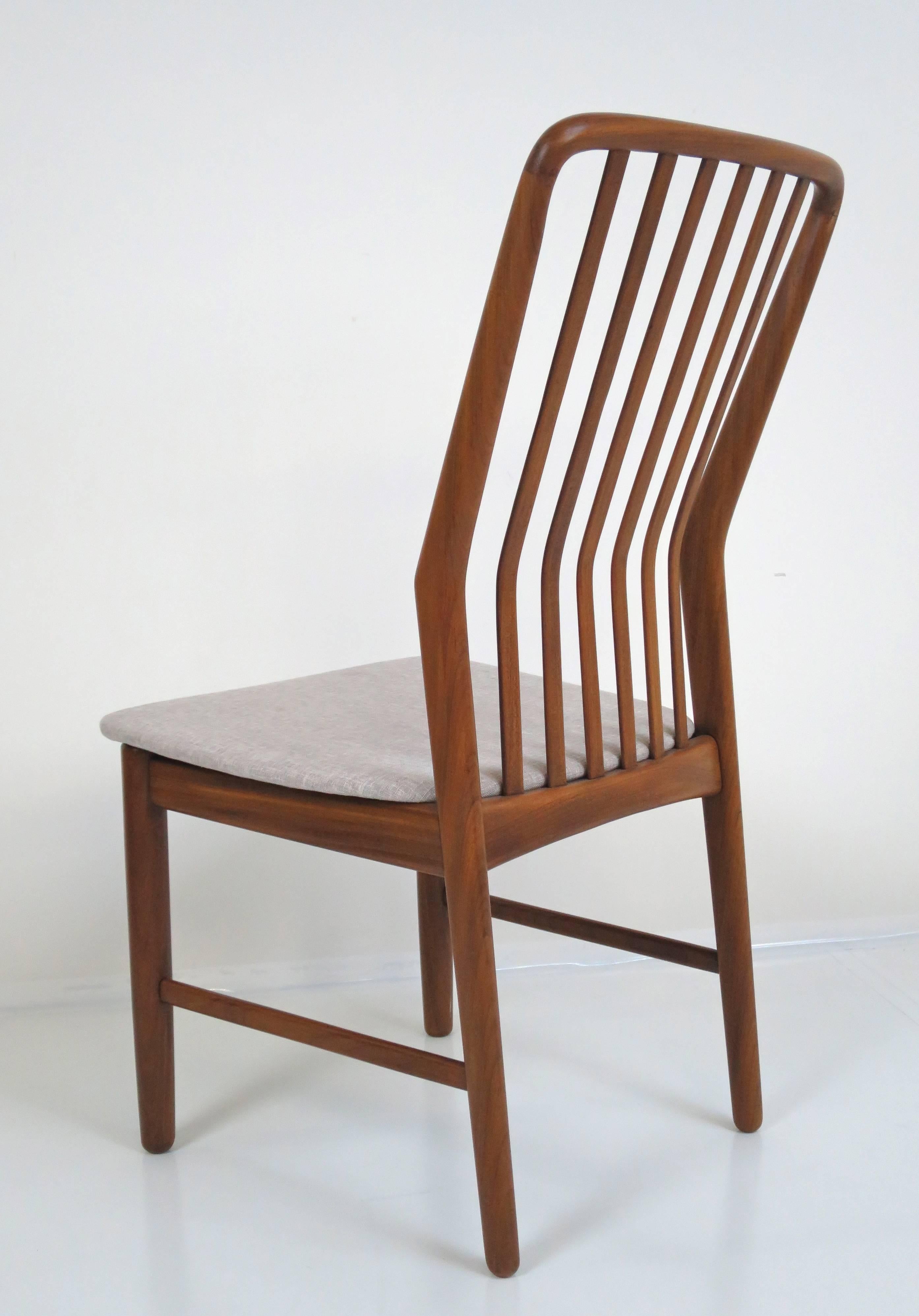 Mid-20th Century Set of Six Teak Chairs by Svend Madsen for Moreddi For Sale
