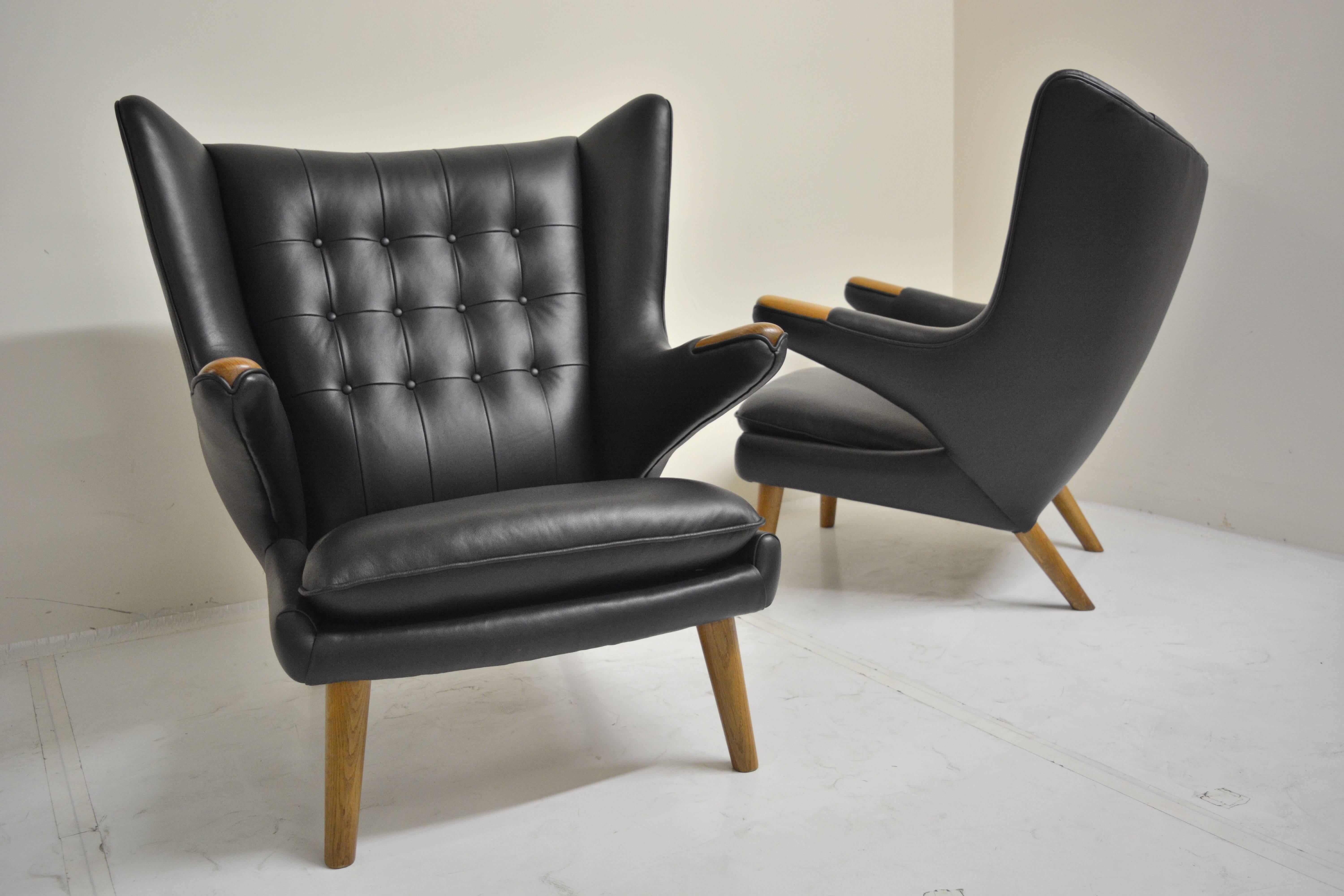 Mid-20th Century Pair of Early Papa Bear Chairs by Hans Wegner in Black Leather