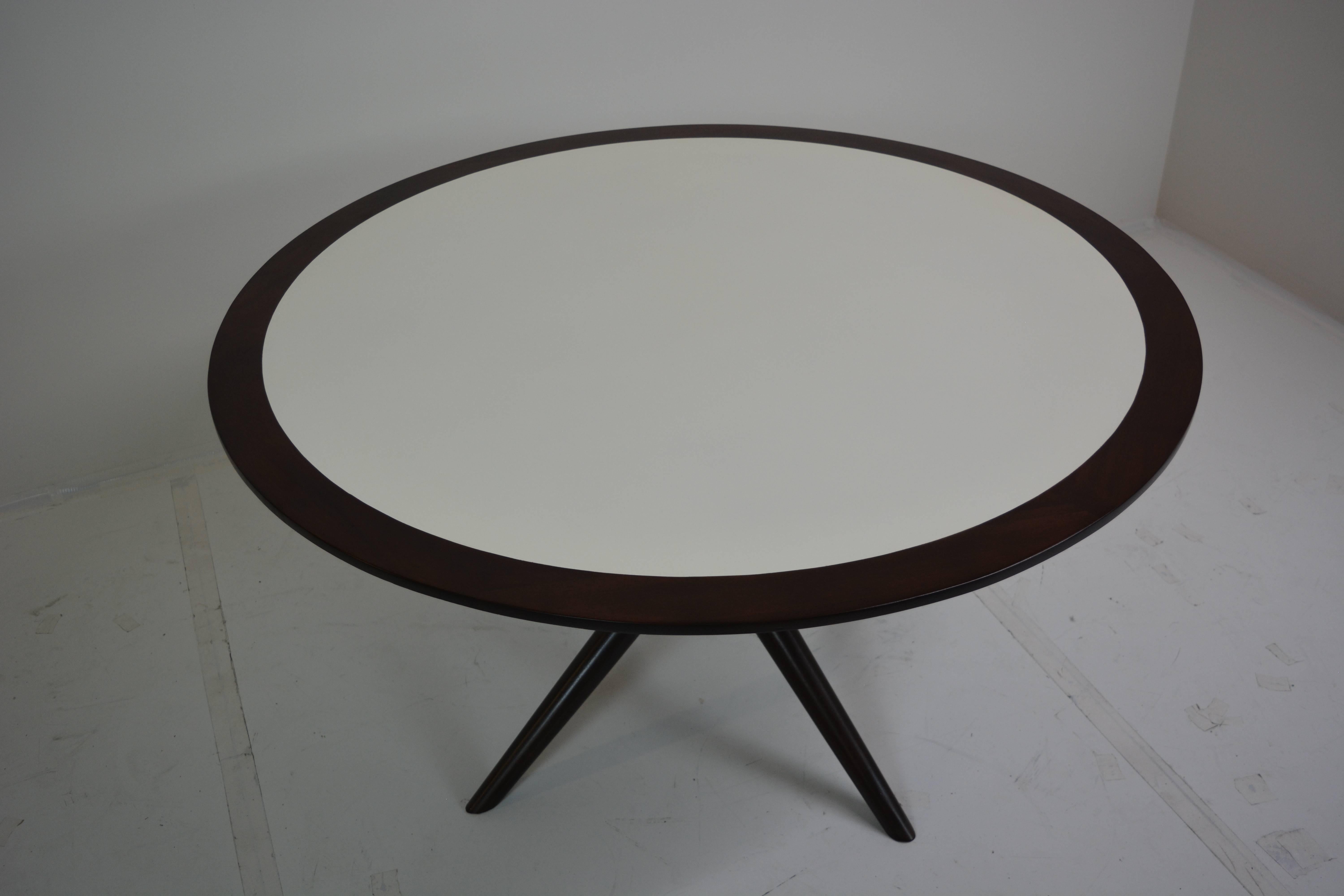 Monteverdi Young Jax table. Excellent condition solid walnut table professionally refinished in a dark walnut hue and a white lacquered top, circa 1960s. Measures: 48