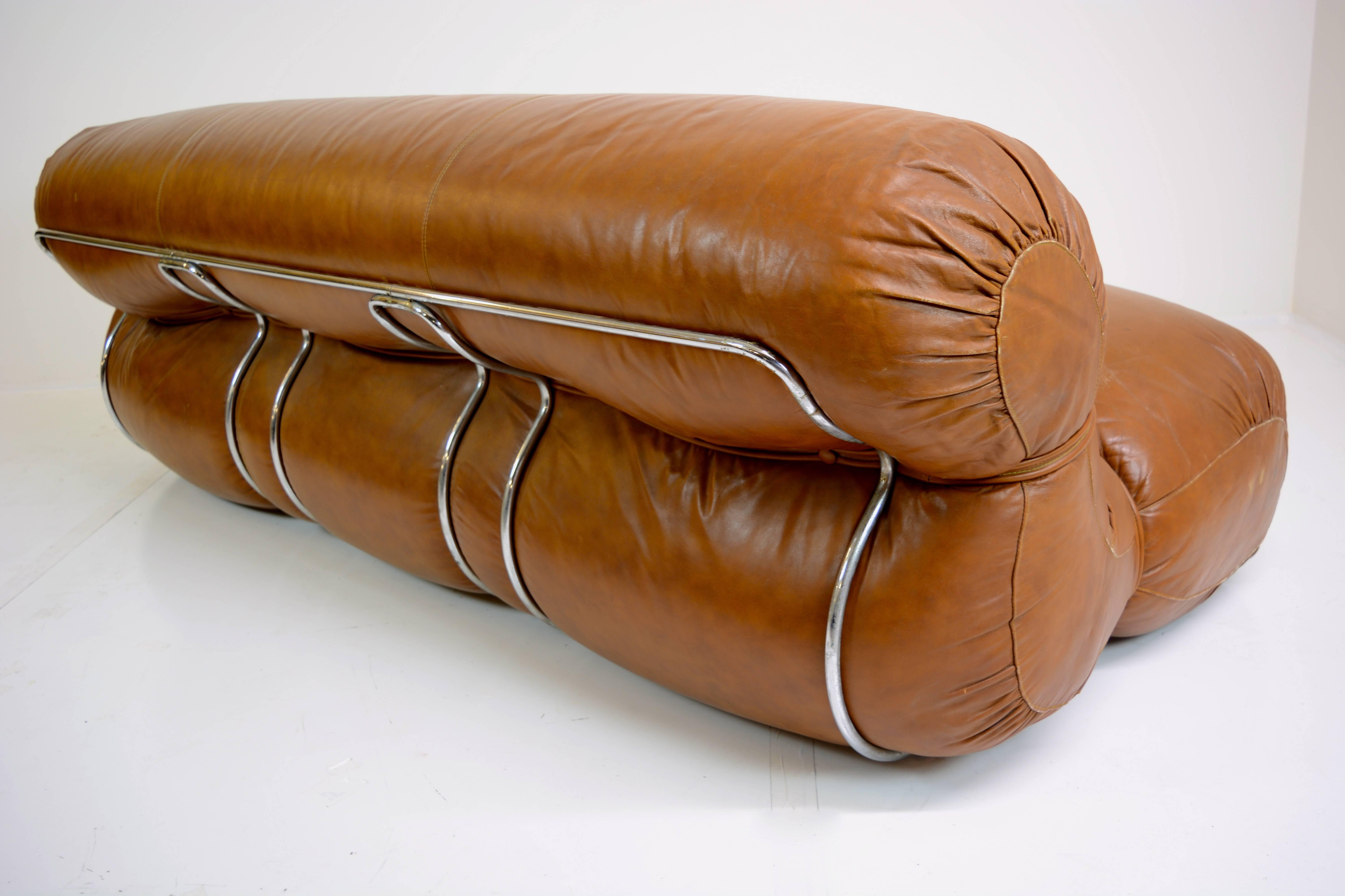 Late 20th Century Sculptural Italian Leather Sofa