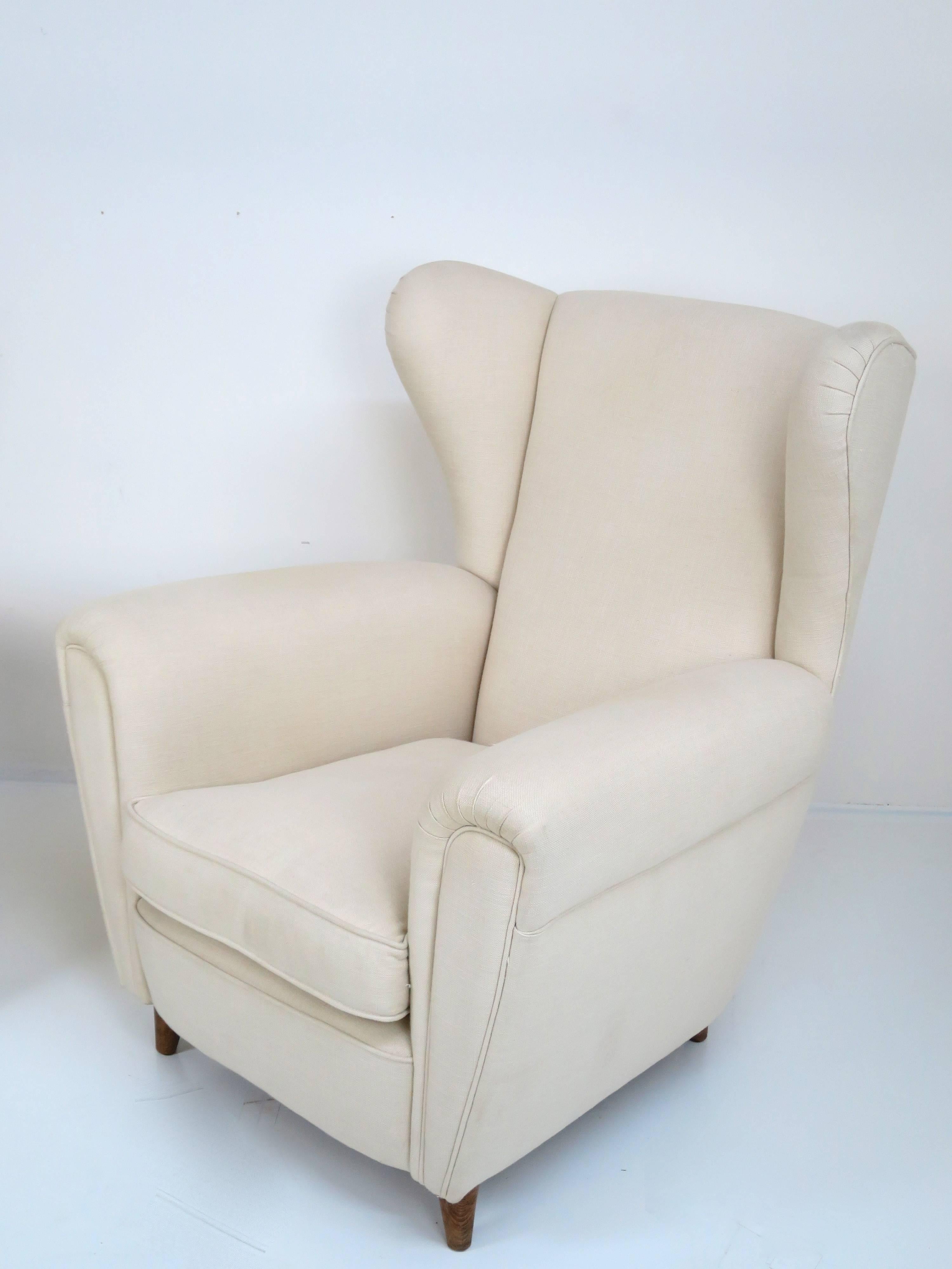 Stylized Italian Wingback Pair of Large Chairs, circa 1949 In Good Condition In San Diego, CA