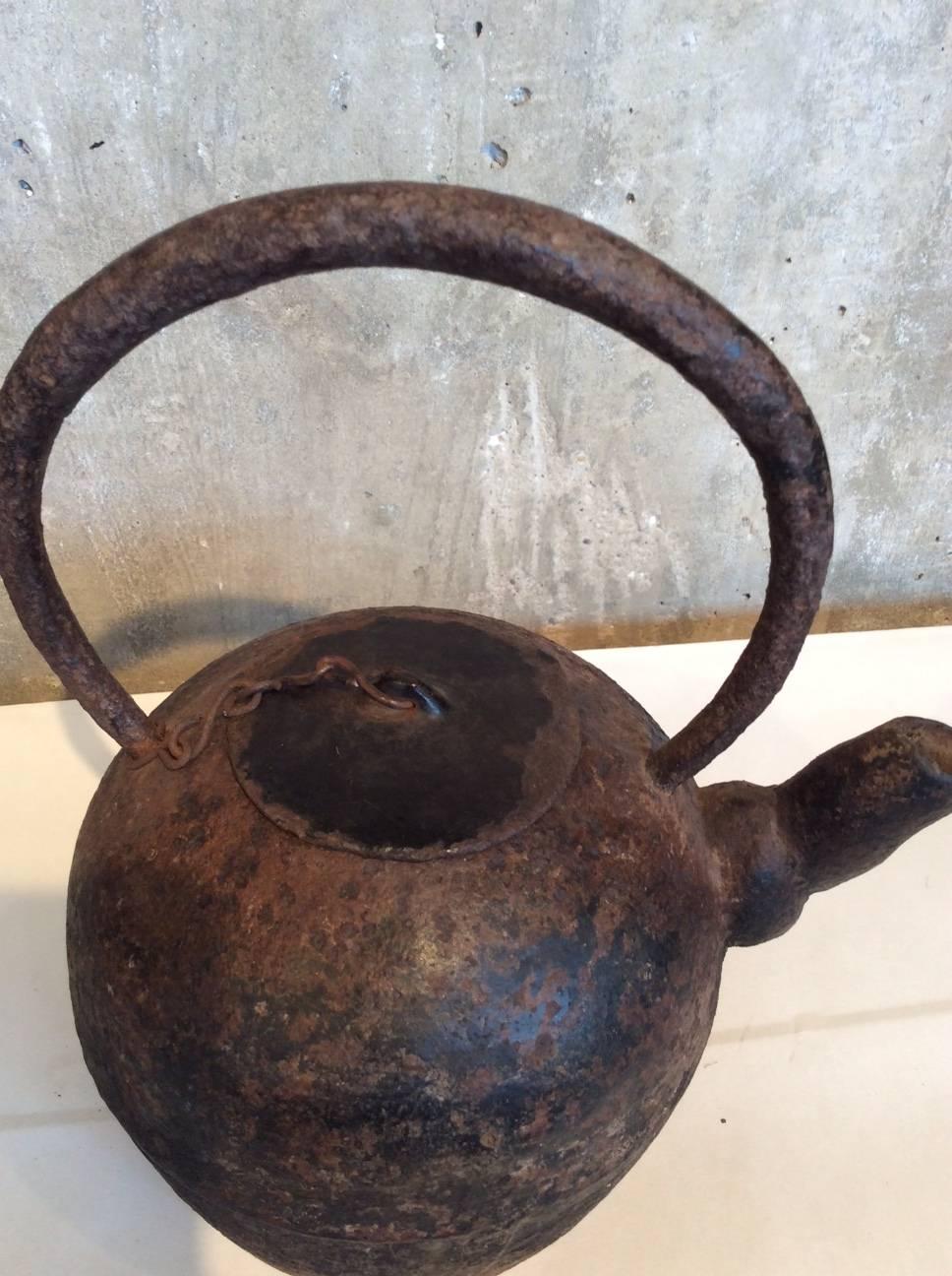Antique Cast Iron Teapot In Good Condition In New York, NY