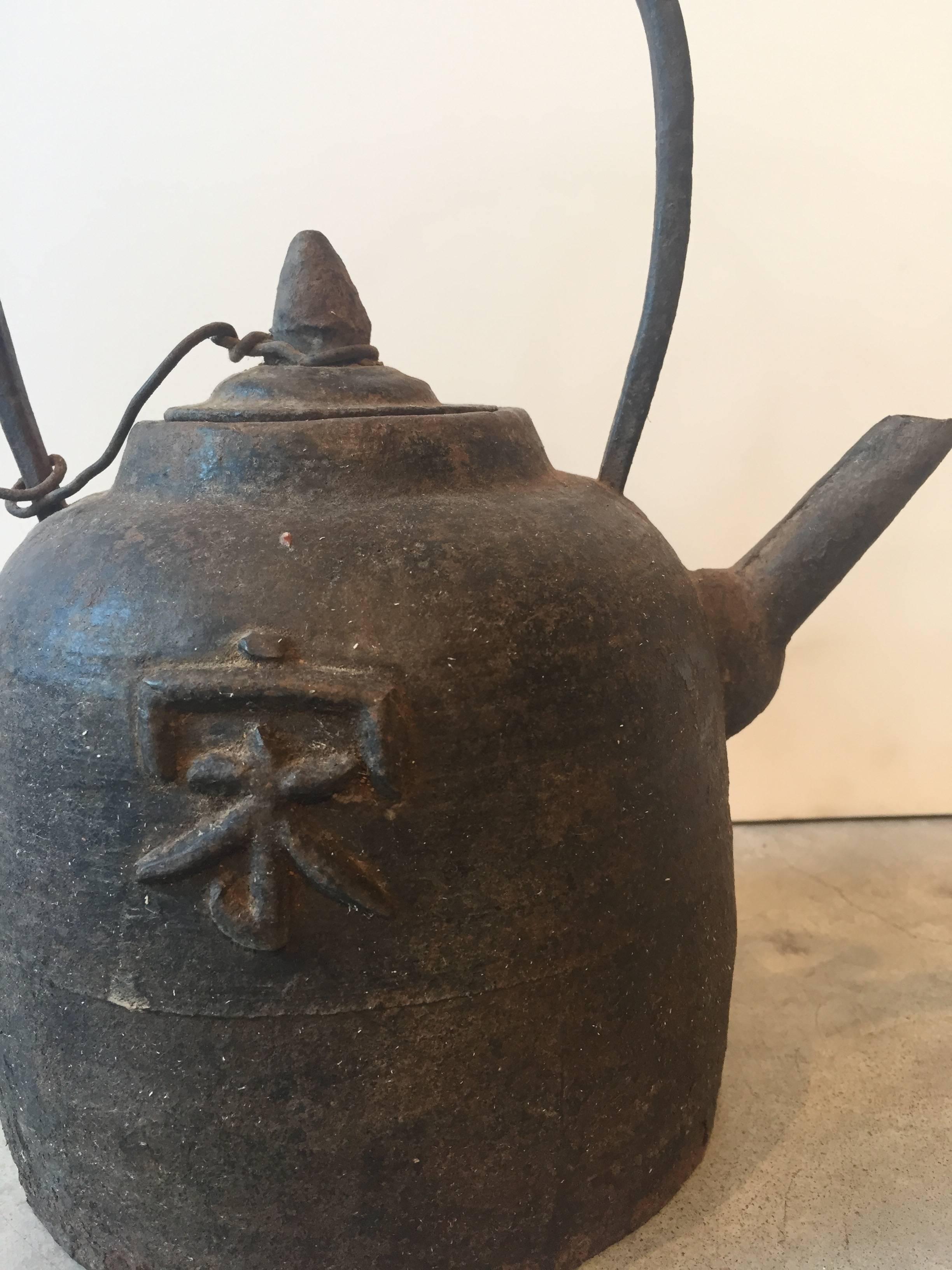 cast iron teapot antique