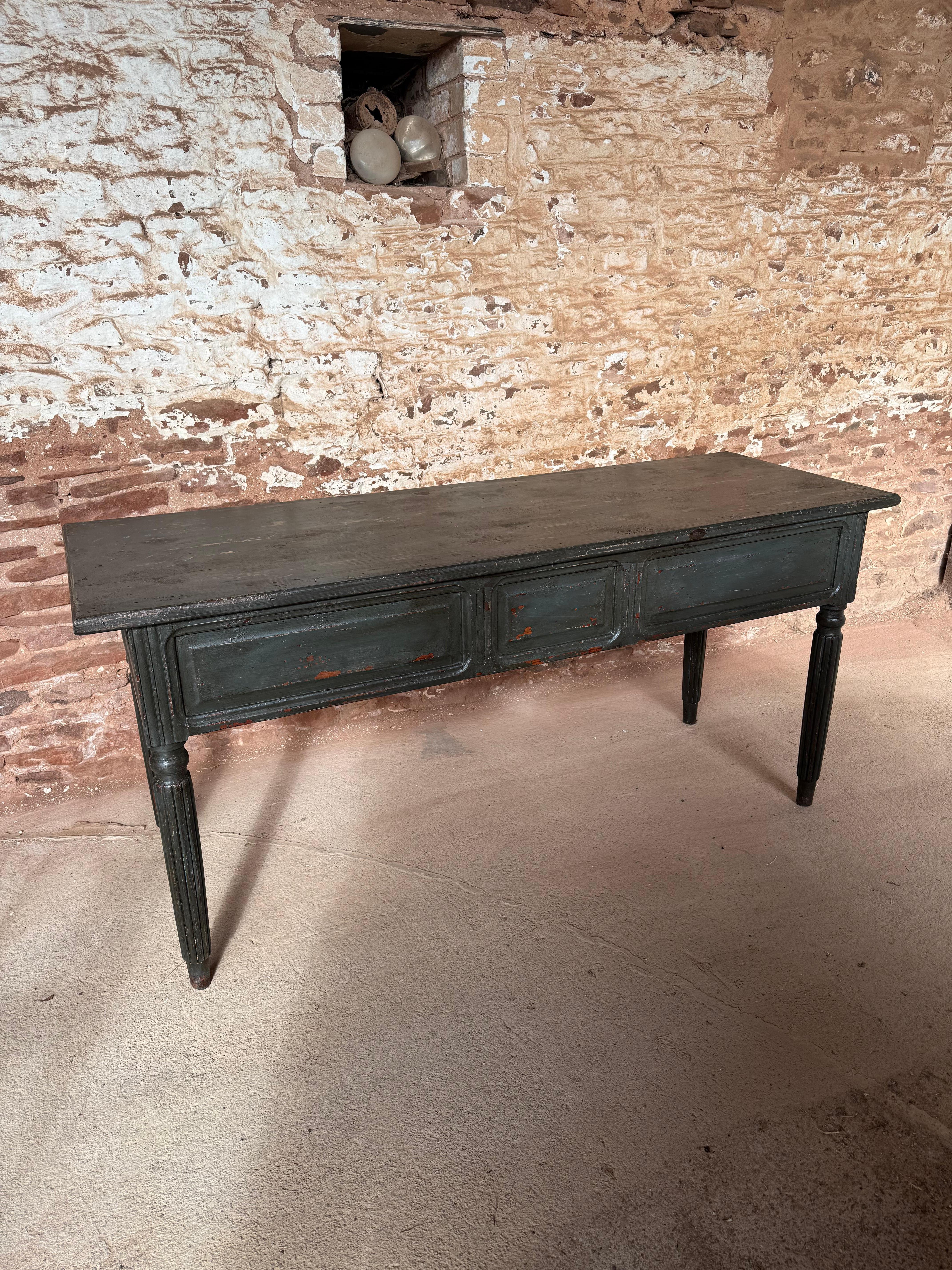 Early 20th century console table / serving table For Sale 7