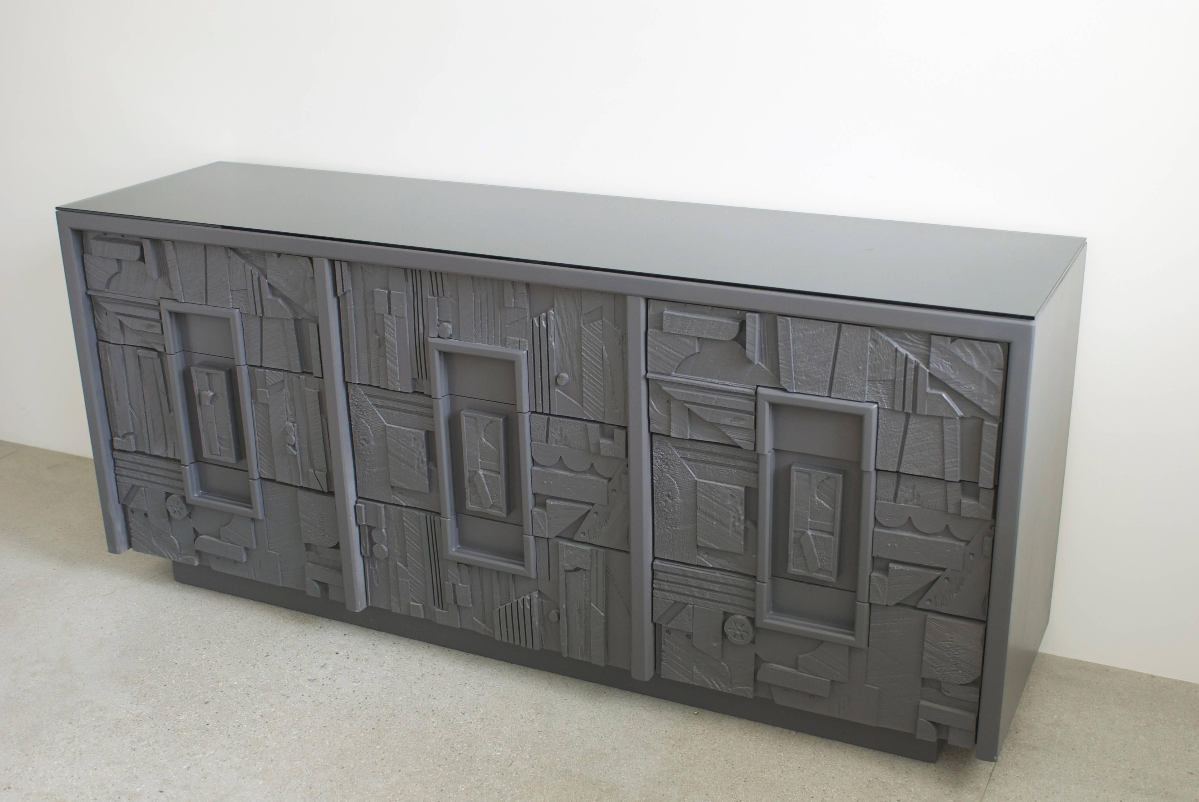 Brutalist Lane Dresser in Ash Grey For Sale 3