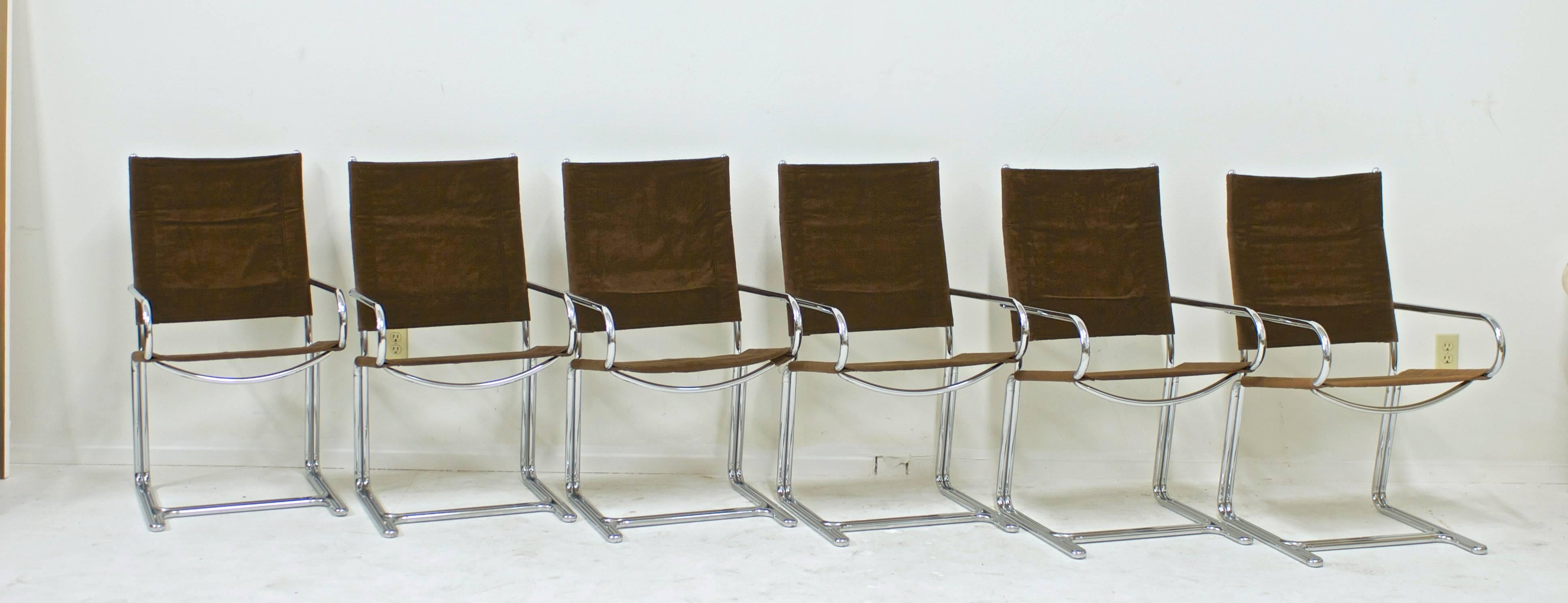 Mid-Century Modern Set of Six Italian Chrome Dining Chairs in the Style of Gastone Rinaldi For Sale
